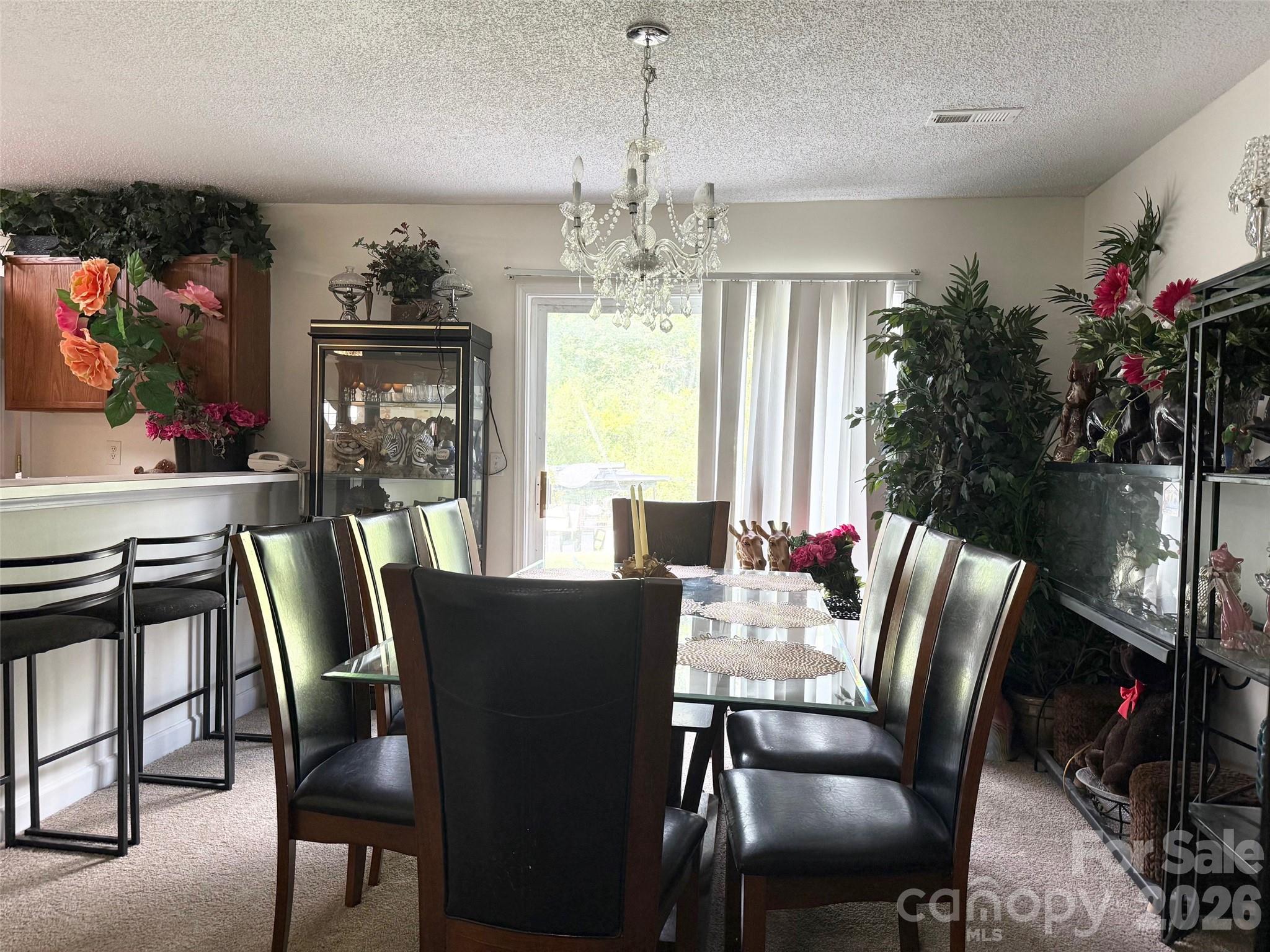 4046 W Fairmeadow Drive Property Photo 3