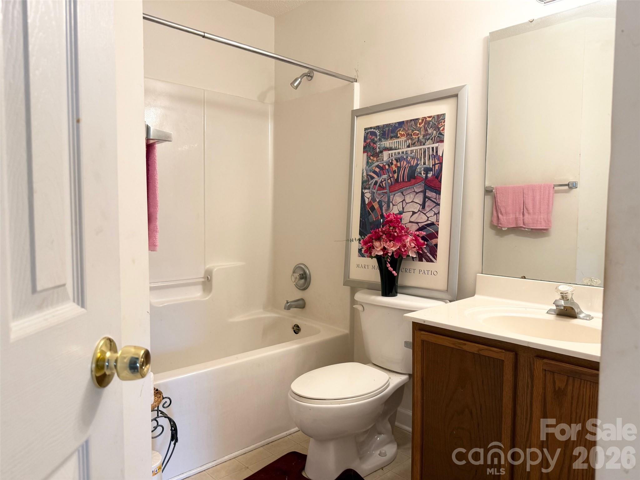 4046 W Fairmeadow Drive Property Photo 12