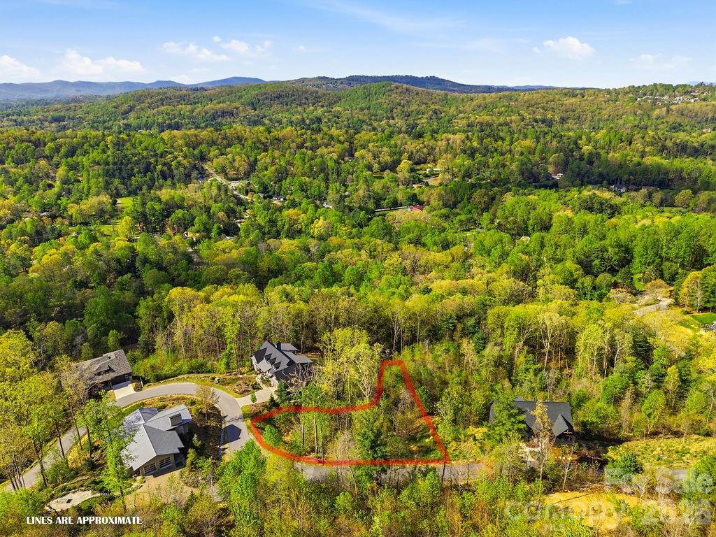 325 Curtain Bluff W9 Property Photo 1