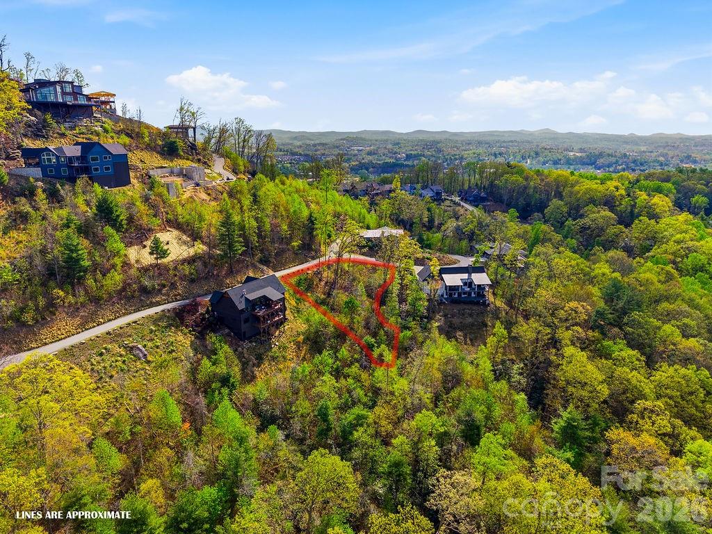 325 Curtain Bluff W9 Property Photo 7