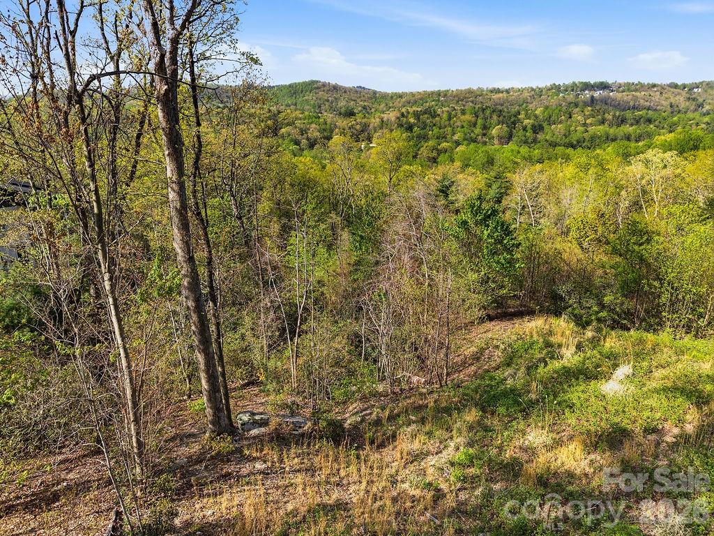 325 Curtain Bluff W9 Property Photo 18