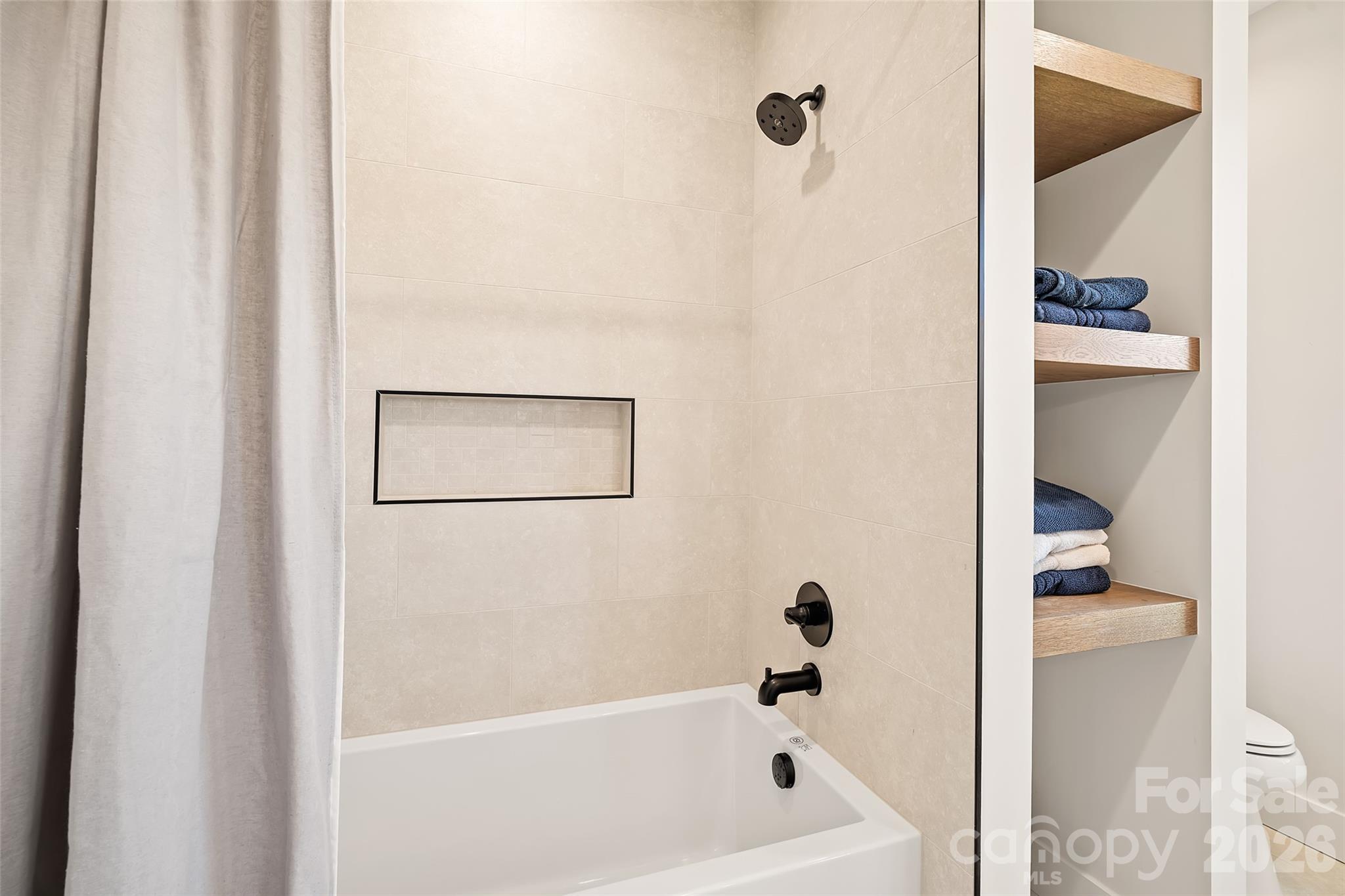 480 Daniel Circle Drive Property Photo 27