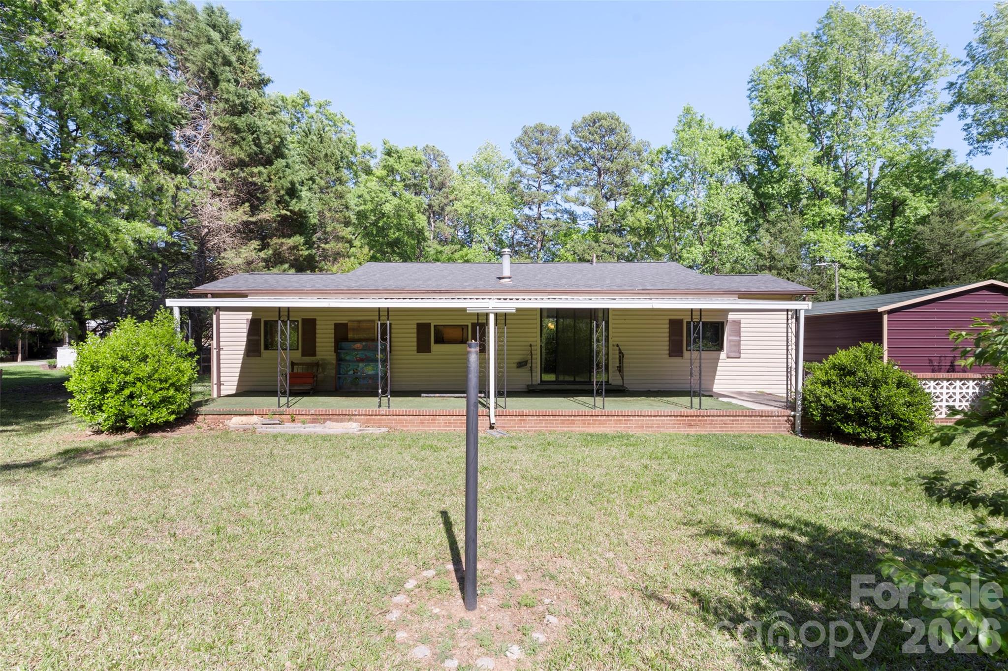 5208 Hickory Grove Road Property Photo 5