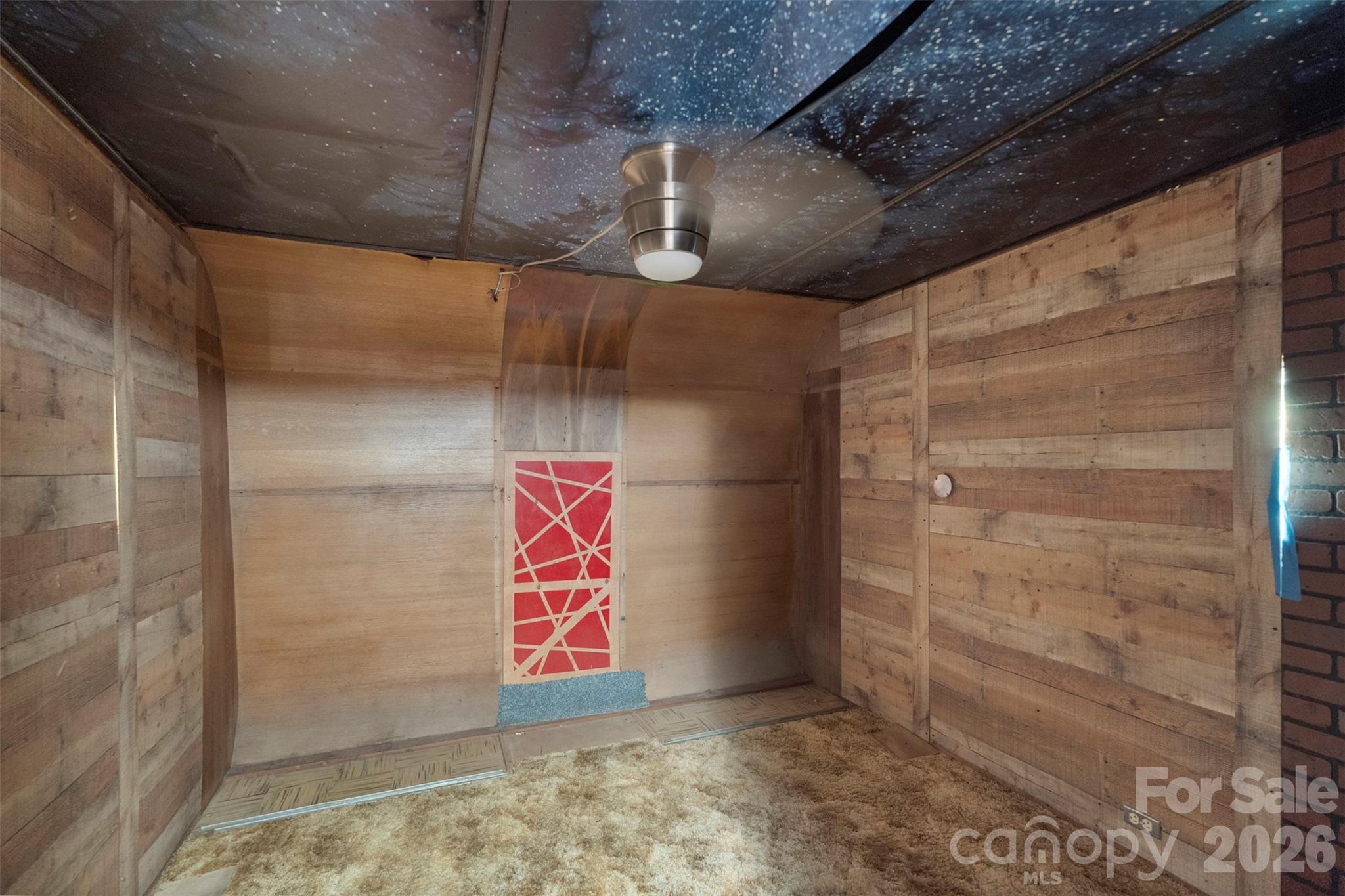 5208 Hickory Grove Road Property Photo 13