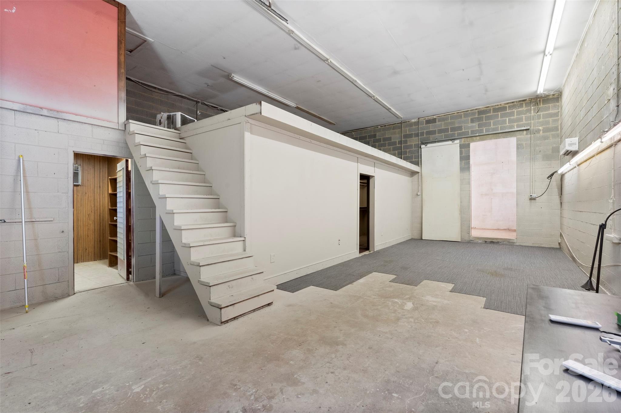5208 Hickory Grove Road Property Photo 19