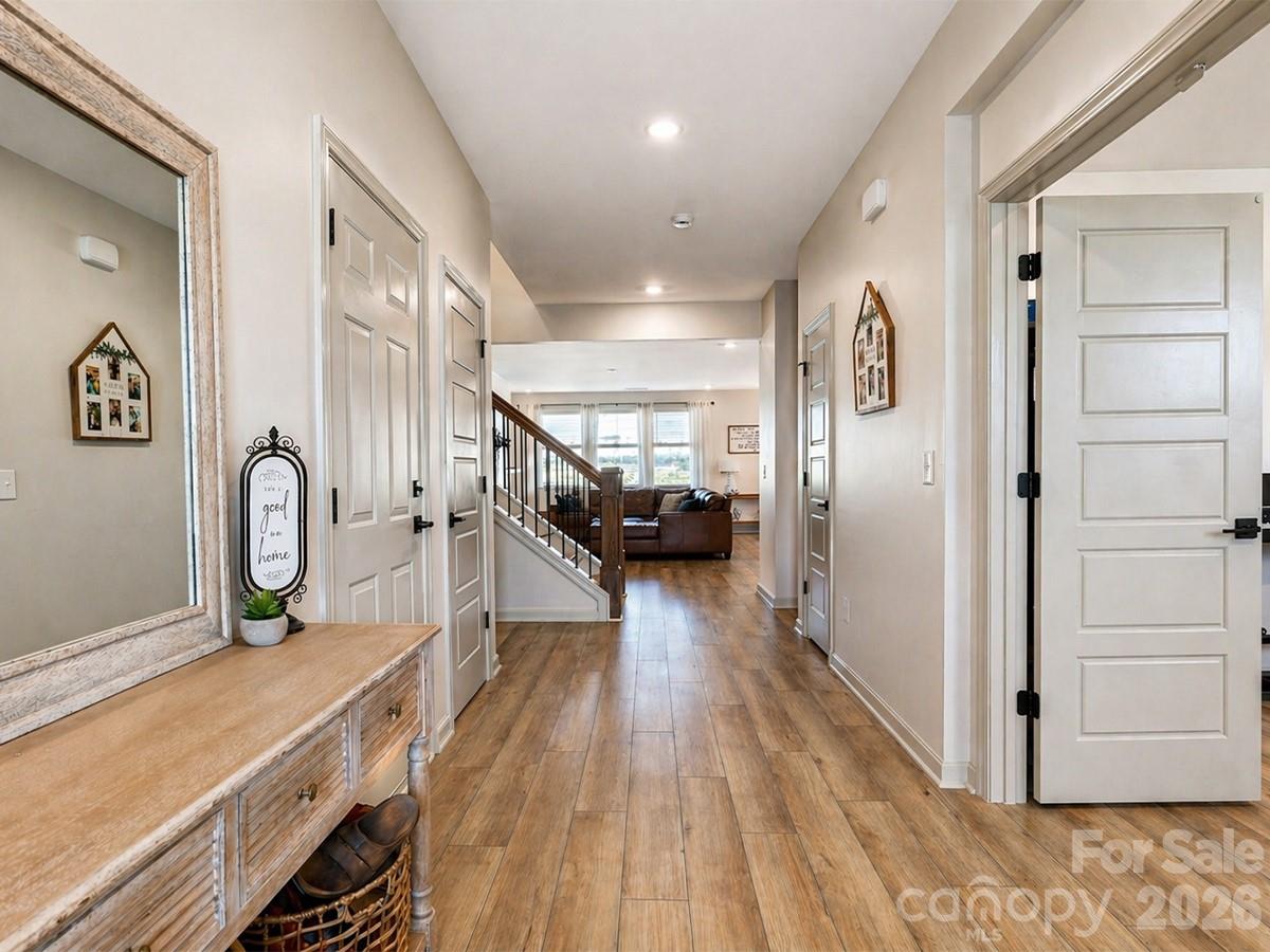 8241 Cousins Court Property Photo 6