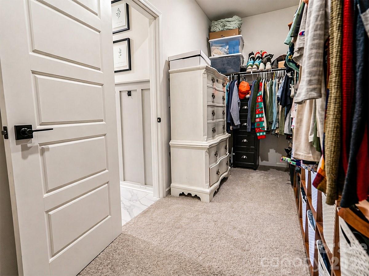 8241 Cousins Court Property Photo 26