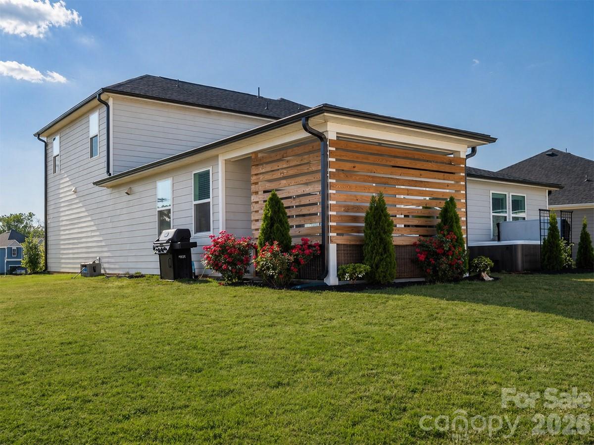 8241 Cousins Court Property Photo 38