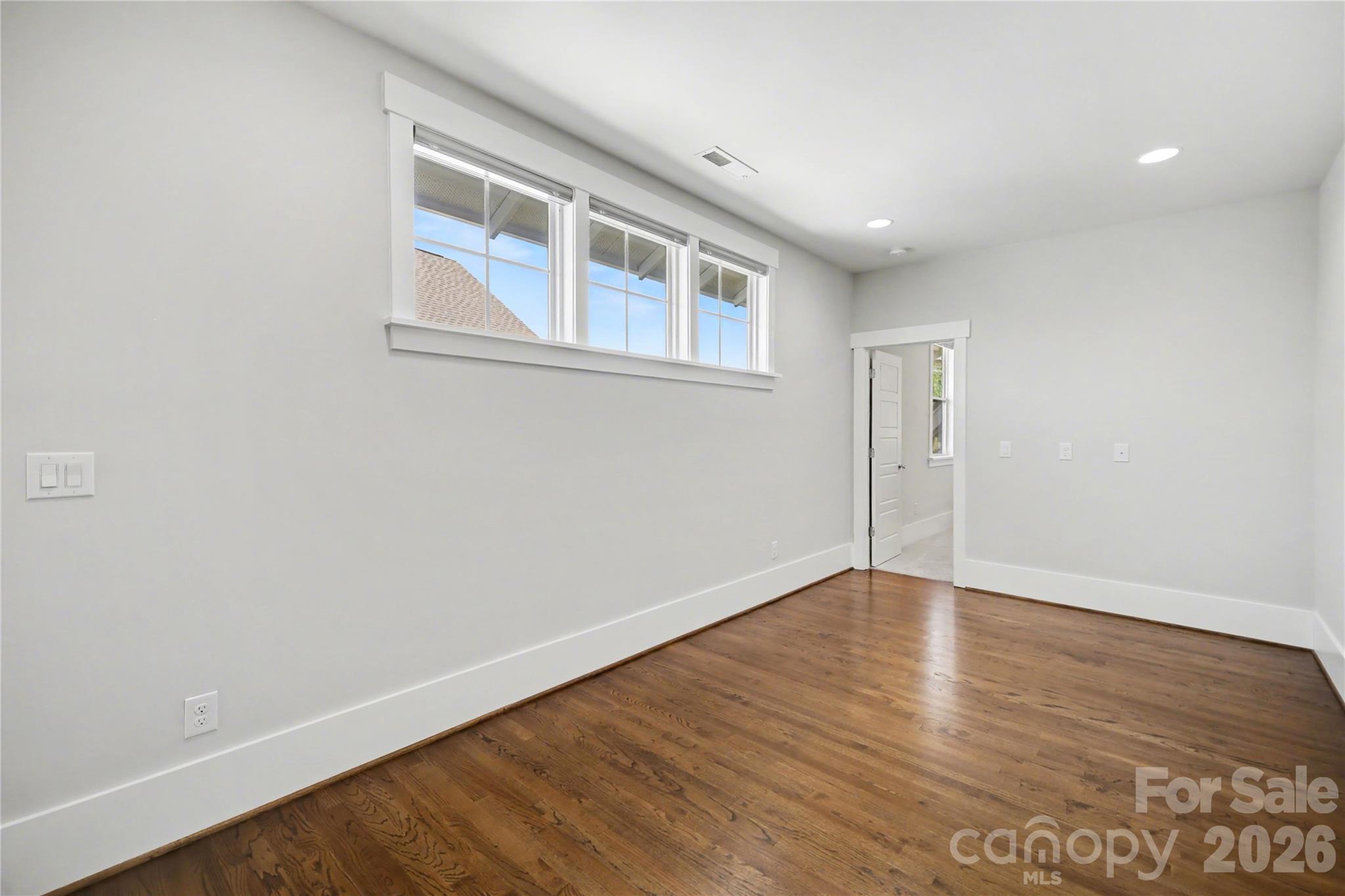 127 Inspired Way Property Photo 28