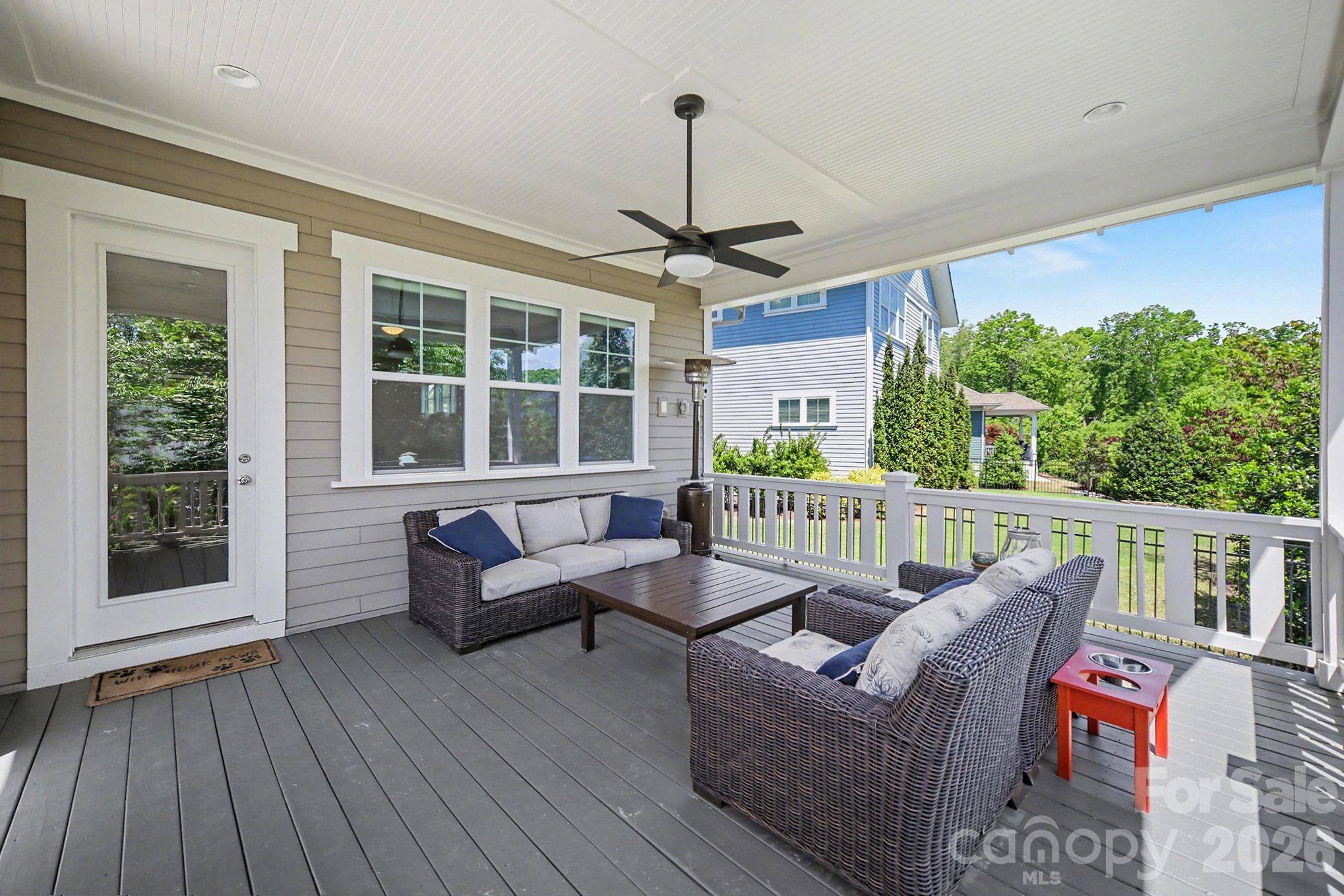 127 Inspired Way Property Photo 37