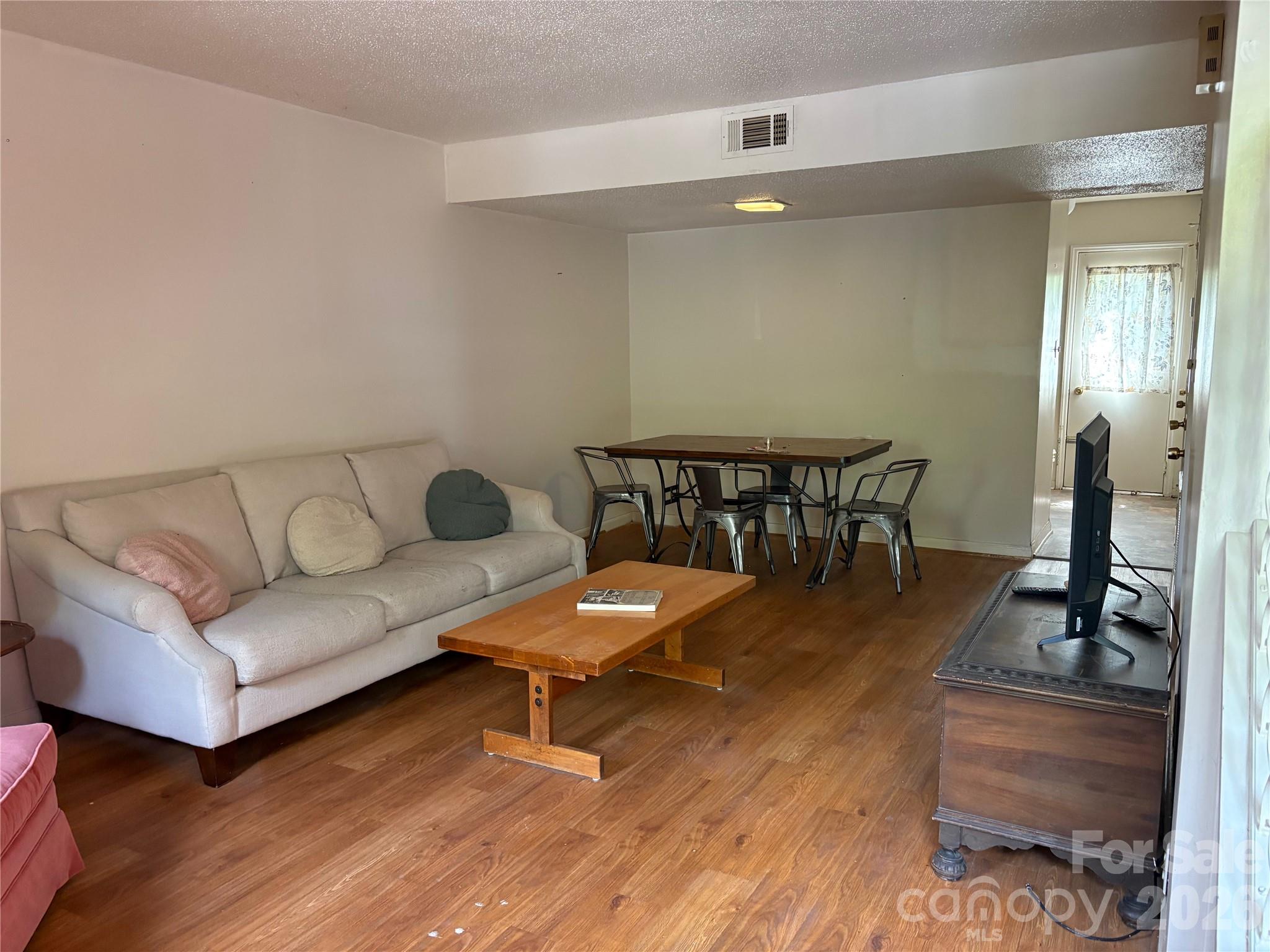 115 Eastcliff Drive #4 Property Photo 6