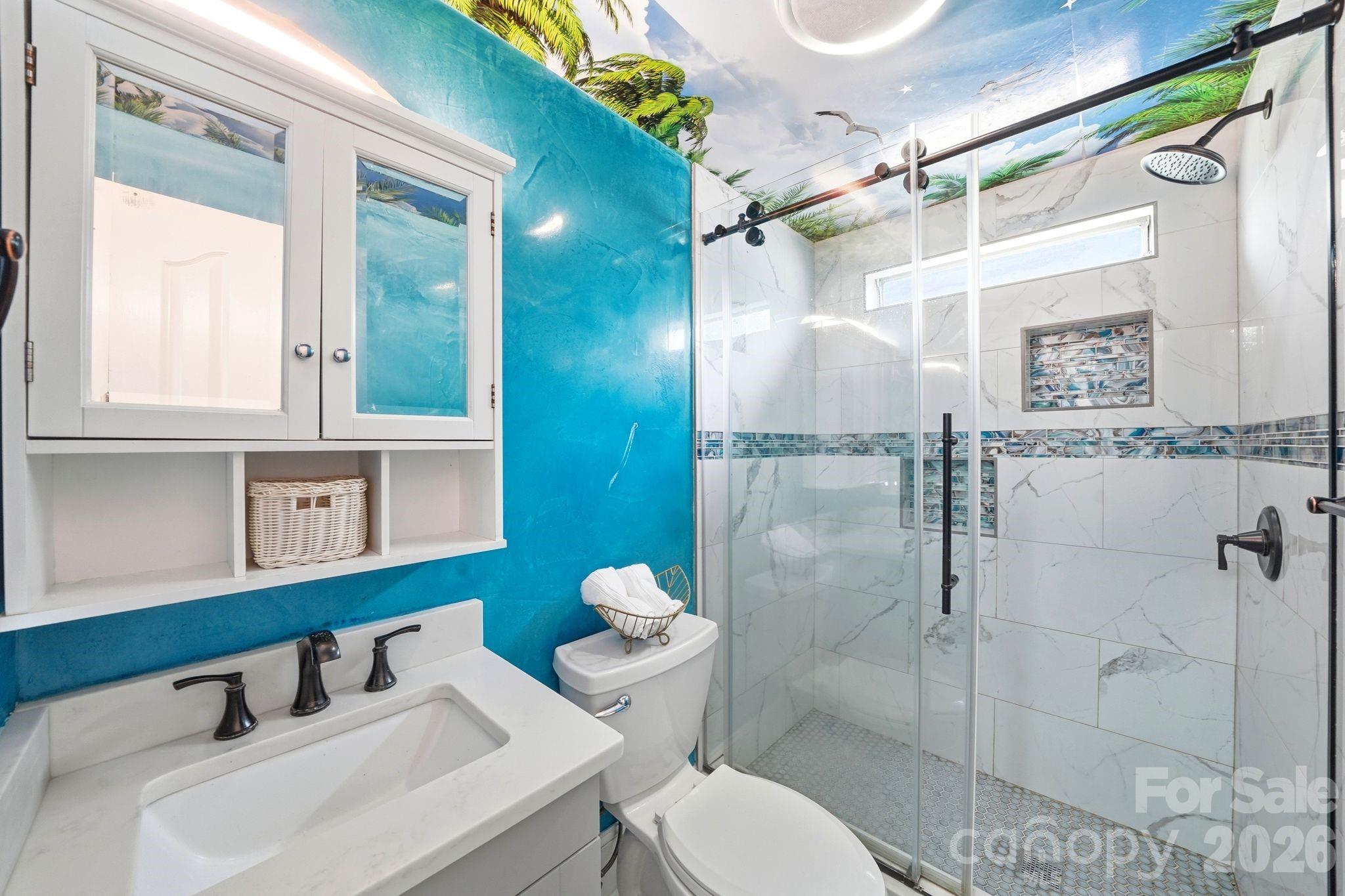 232 Summertree Drive Property Photo 1