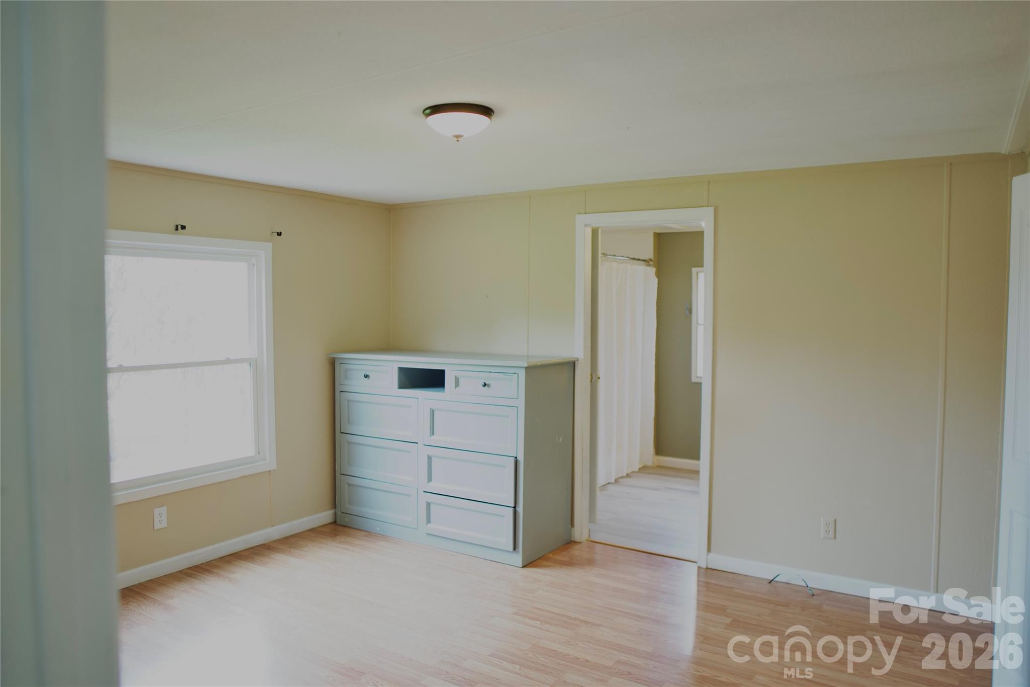 232 Summertree Drive Property Photo 19