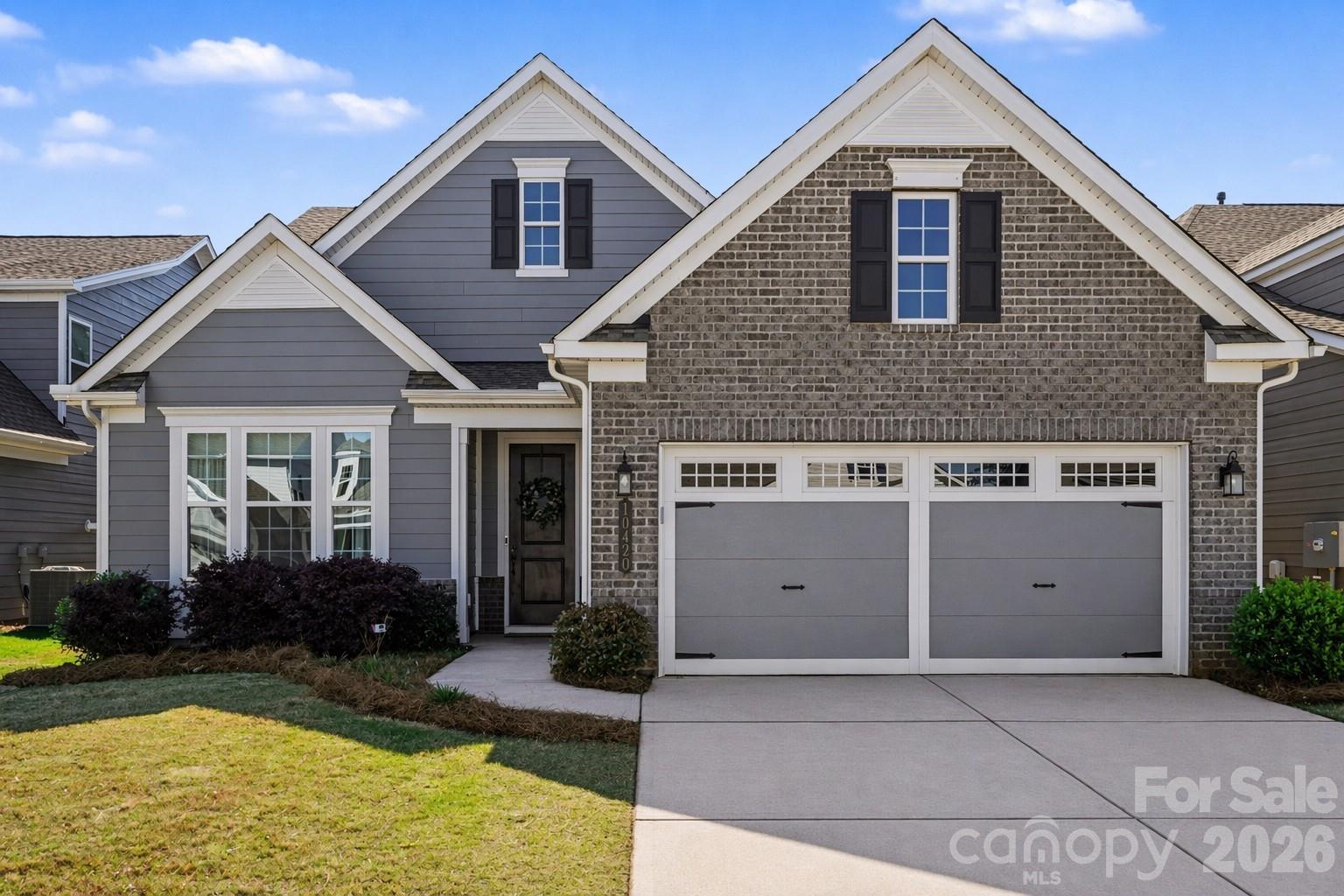 10420 Superb Lane Property Photo 2