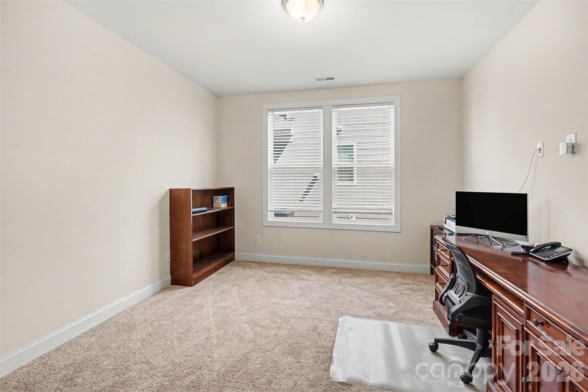 10420 Superb Lane Property Photo 15