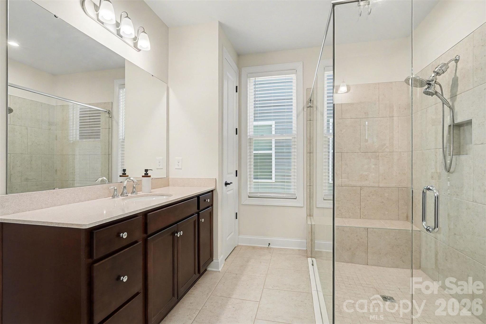 10420 Superb Lane Property Photo 16