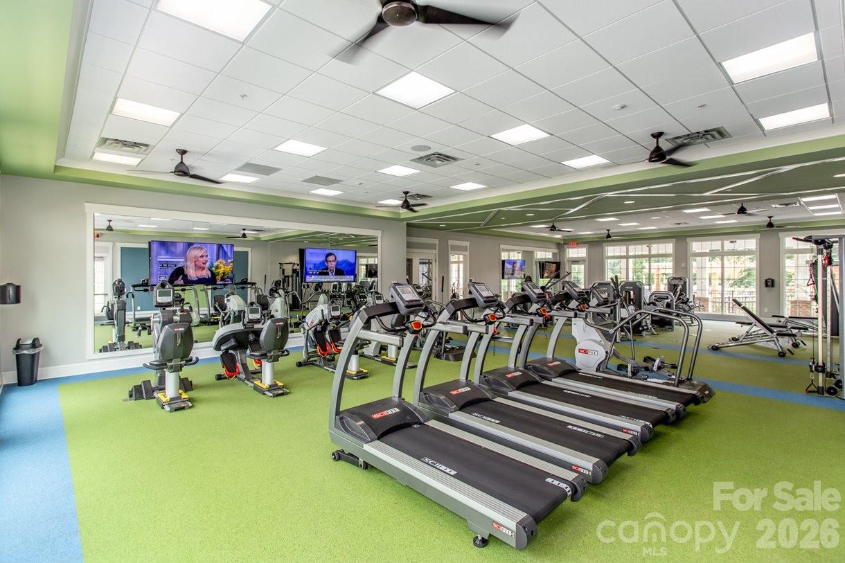 10420 Superb Lane Property Photo 45