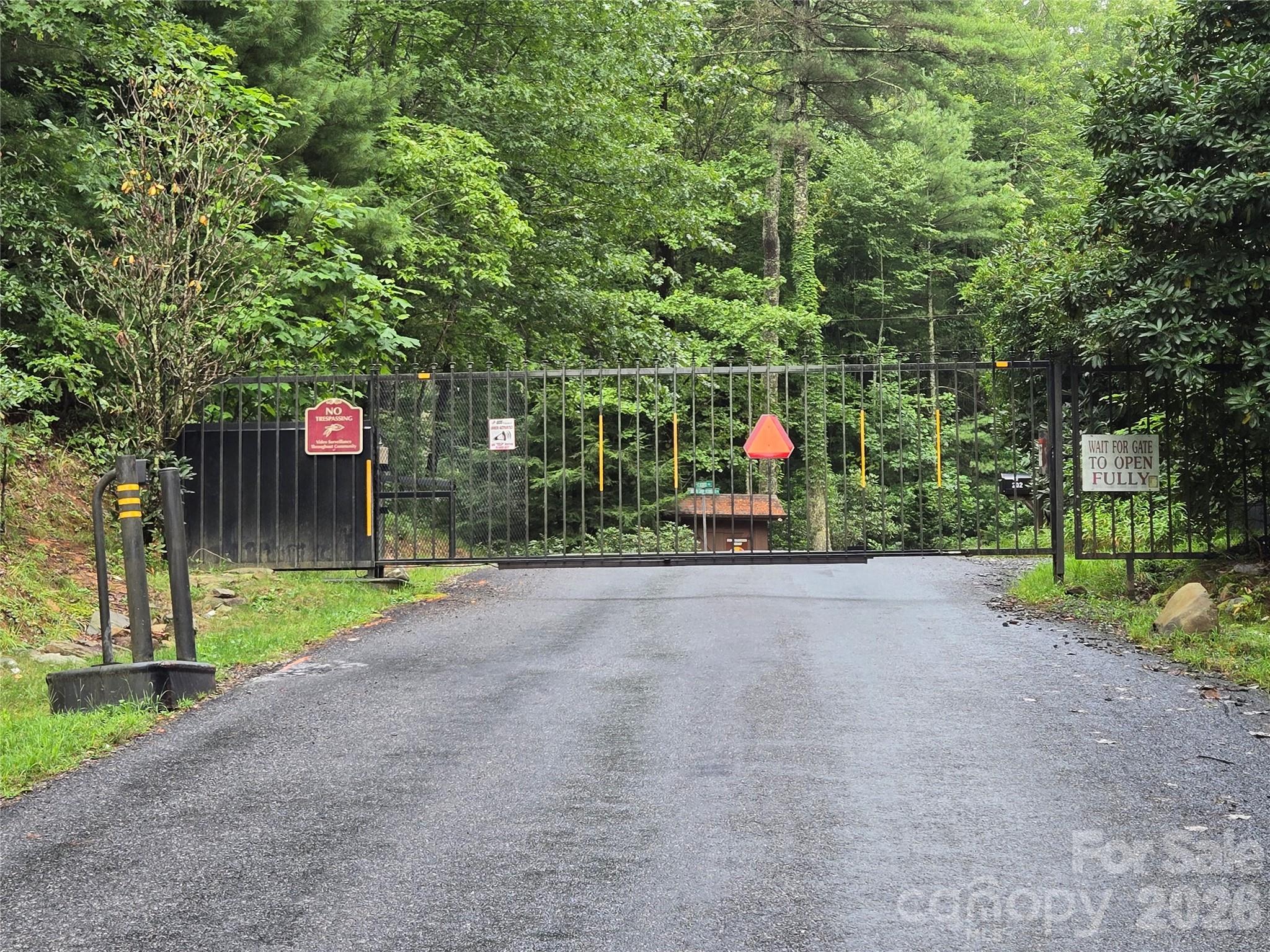 303 Ladd Ridge Property Photo 28