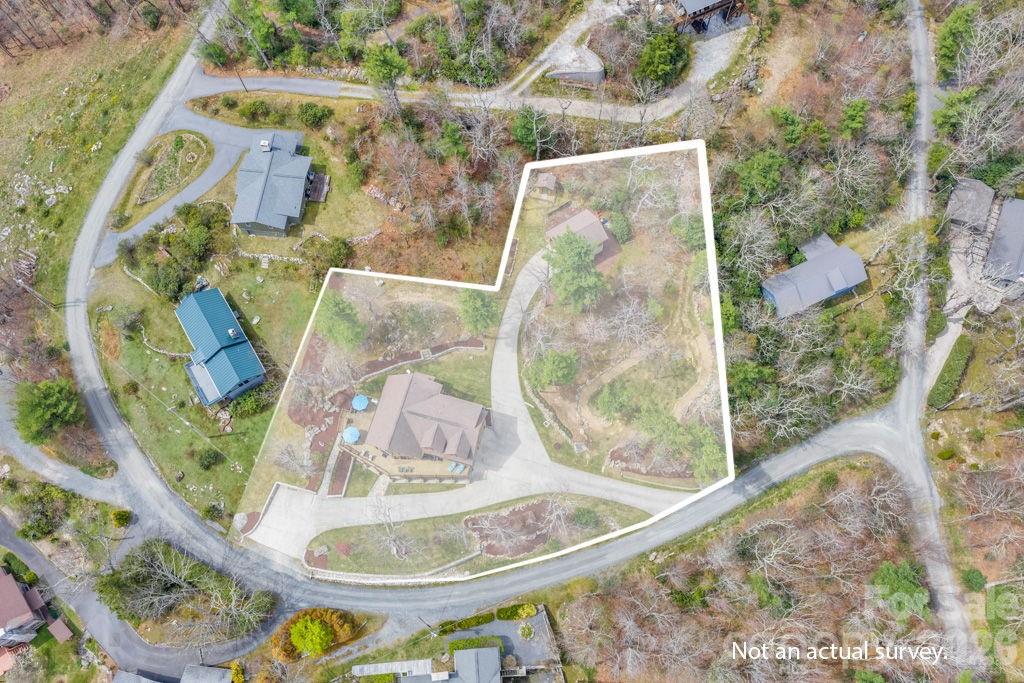 7054 Grandview Circle Property Photo 2