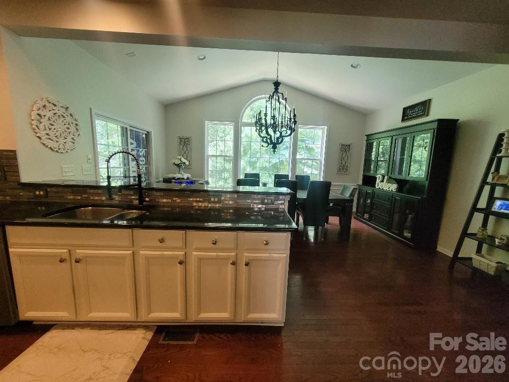 1261 Brough Hall Drive Property Photo 19