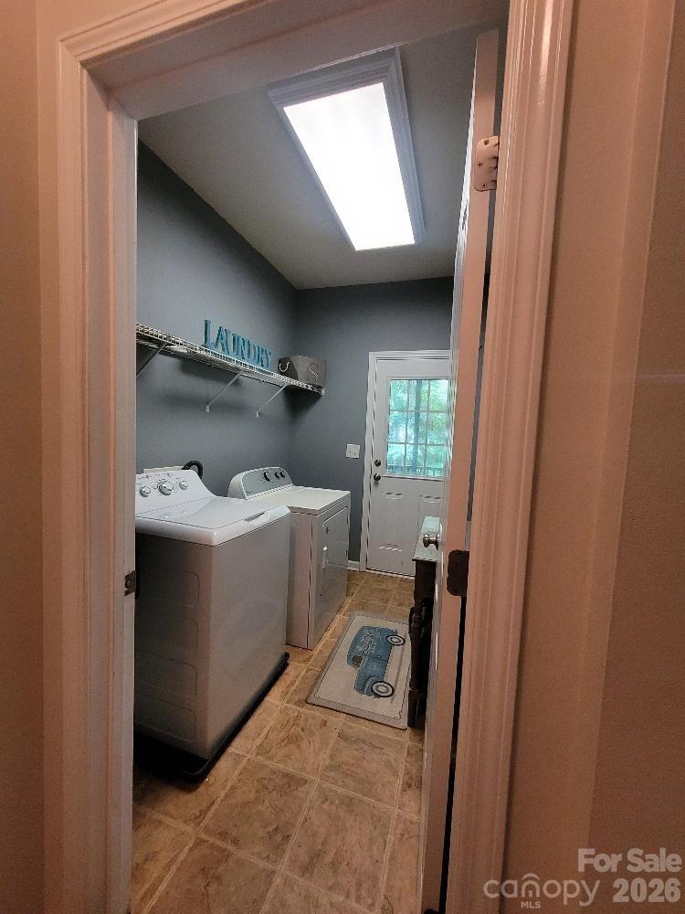 1261 Brough Hall Drive Property Photo 24