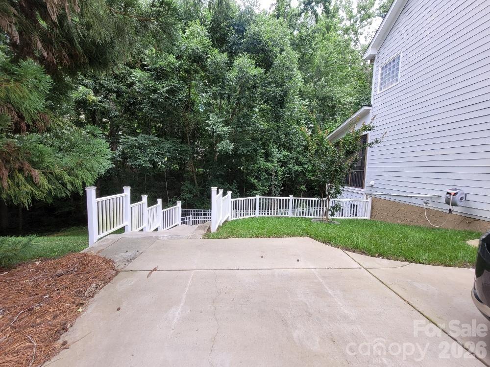 1261 Brough Hall Drive Property Photo 47