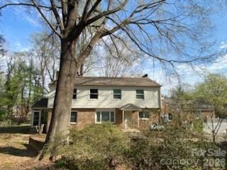 640 Edgewood Drive Property Photo 5