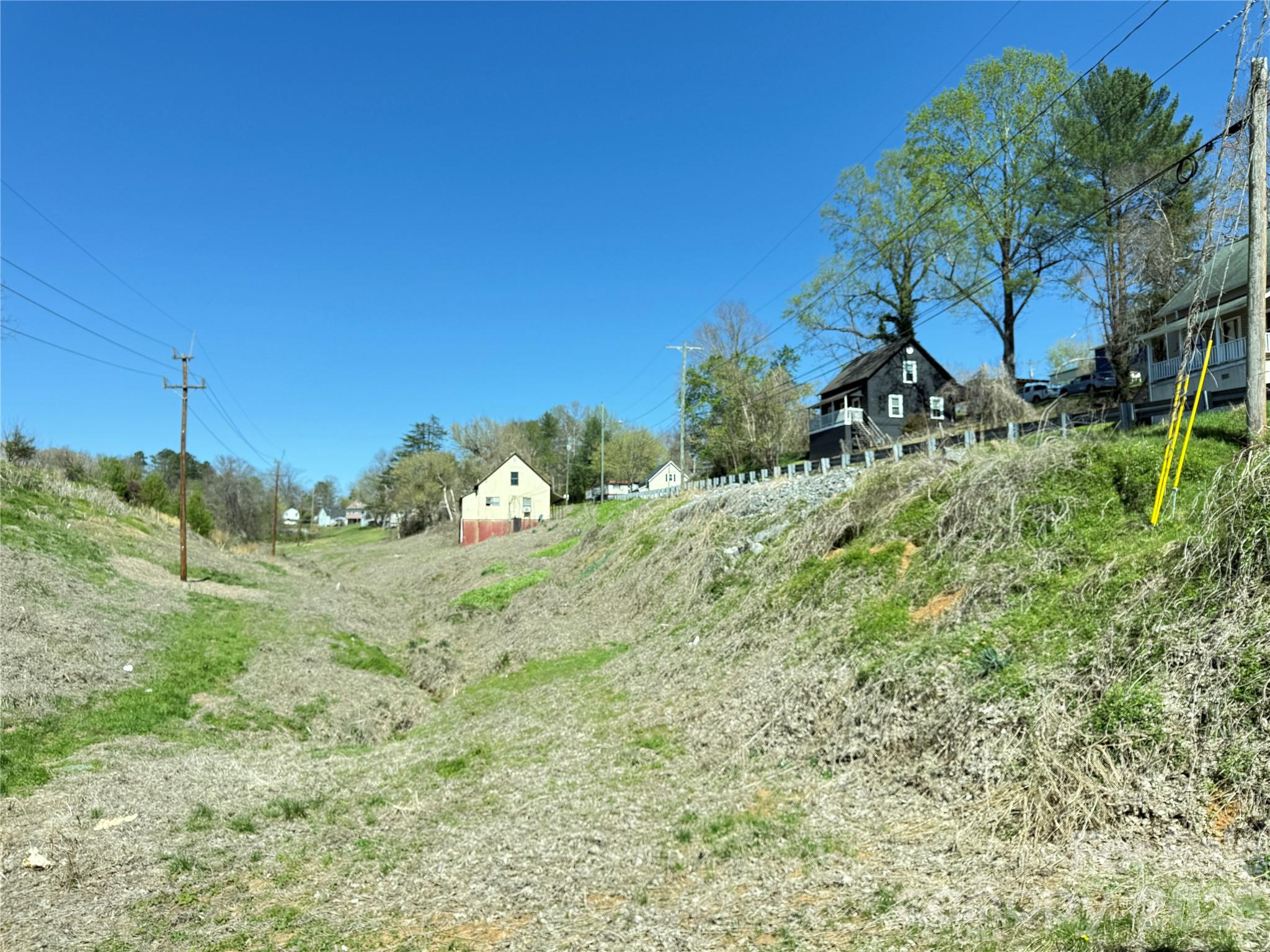100 Hickory Street Property Photo 23