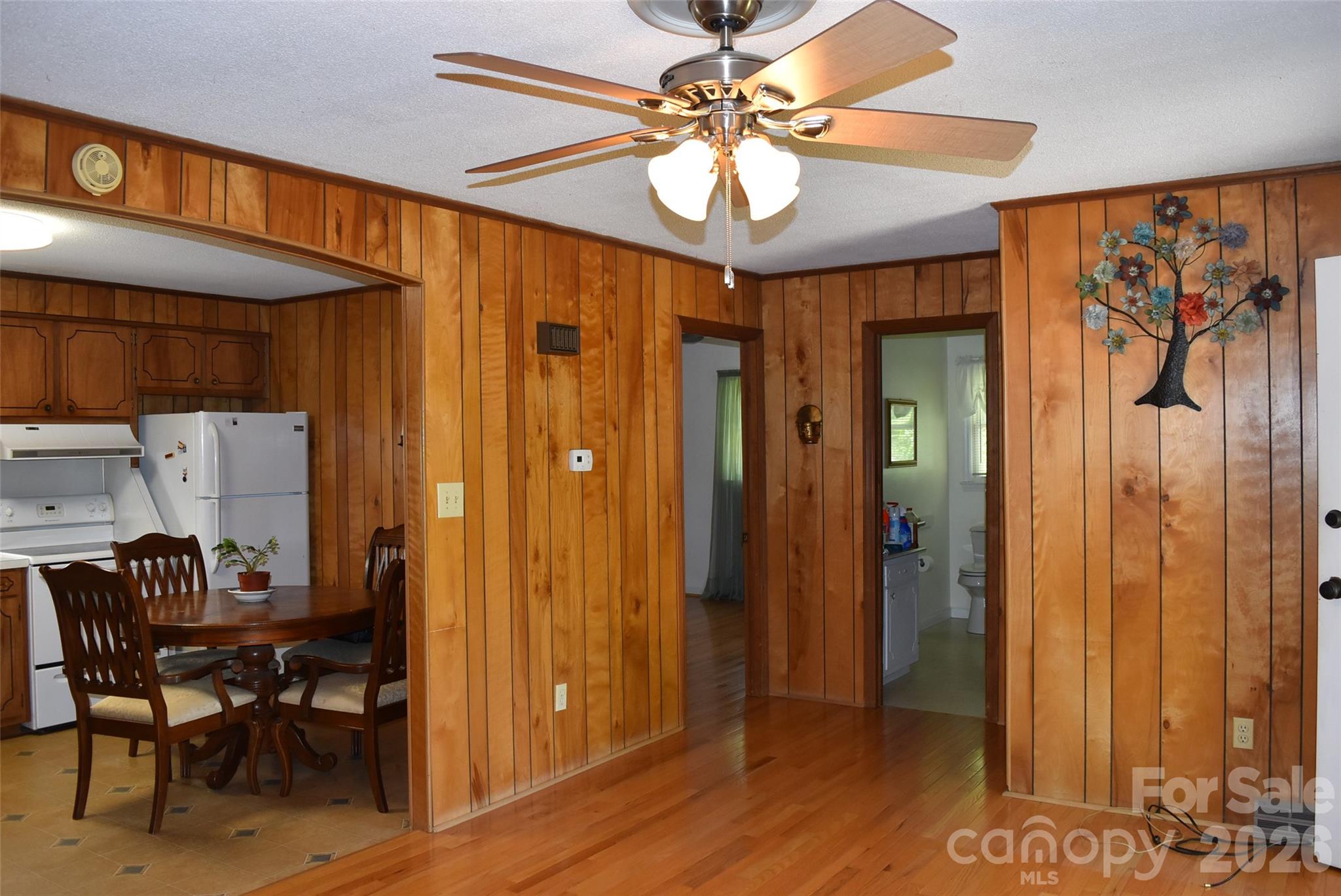 217 Redwood Lane Property Photo 16