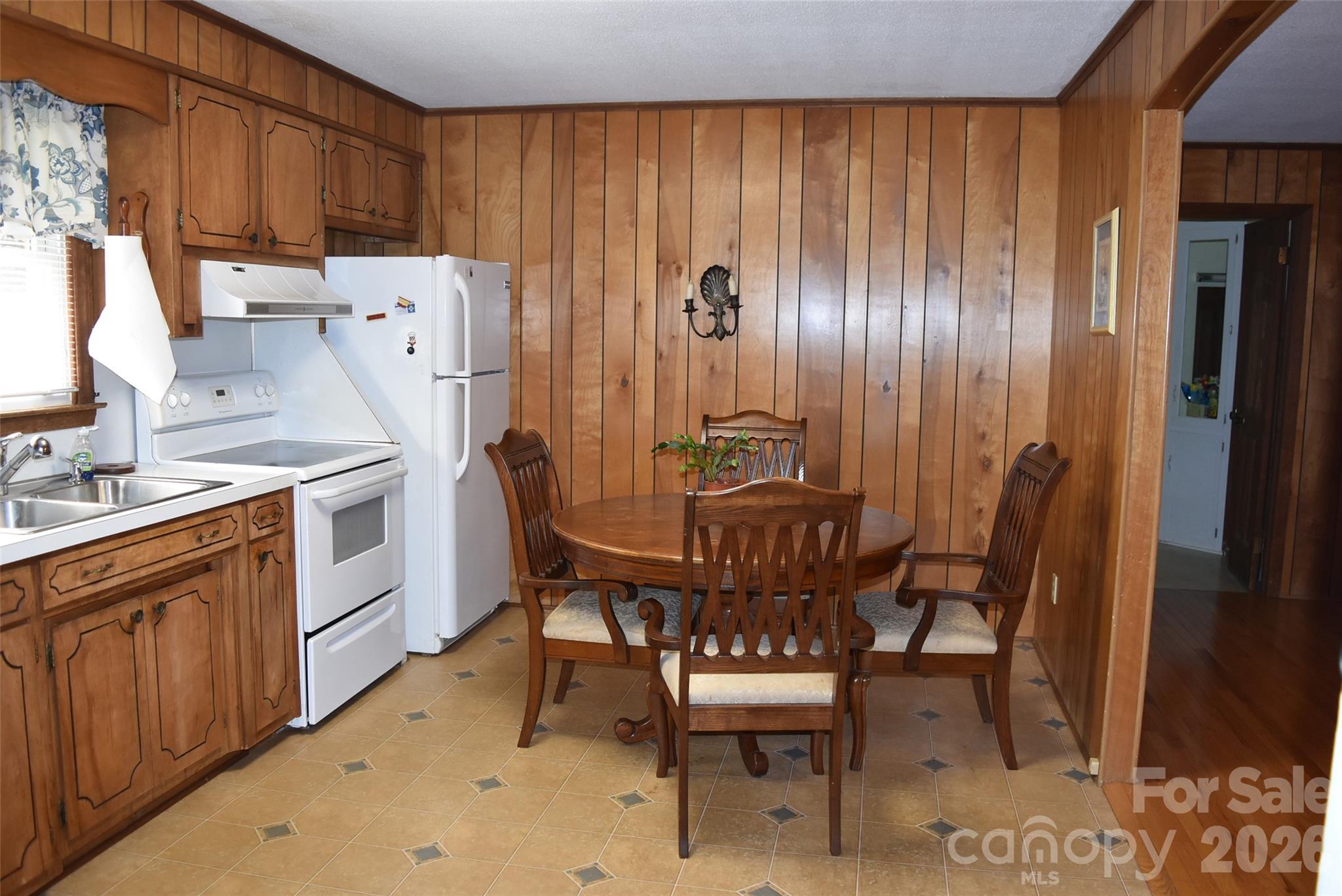 217 Redwood Lane Property Photo 19