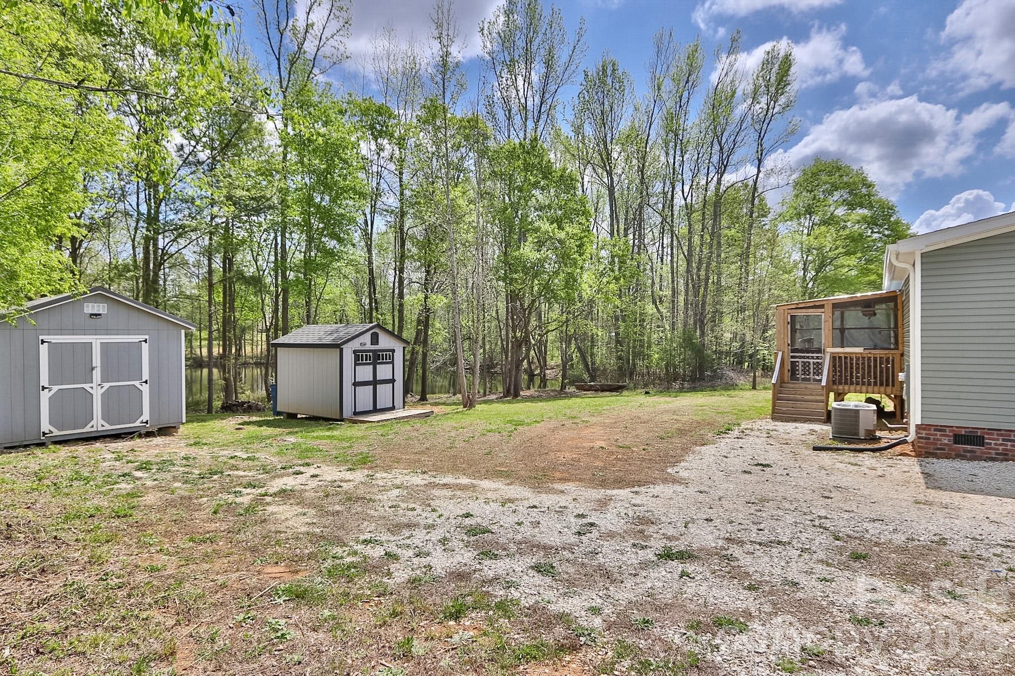 2311 S Lafayette Street Property Photo 7