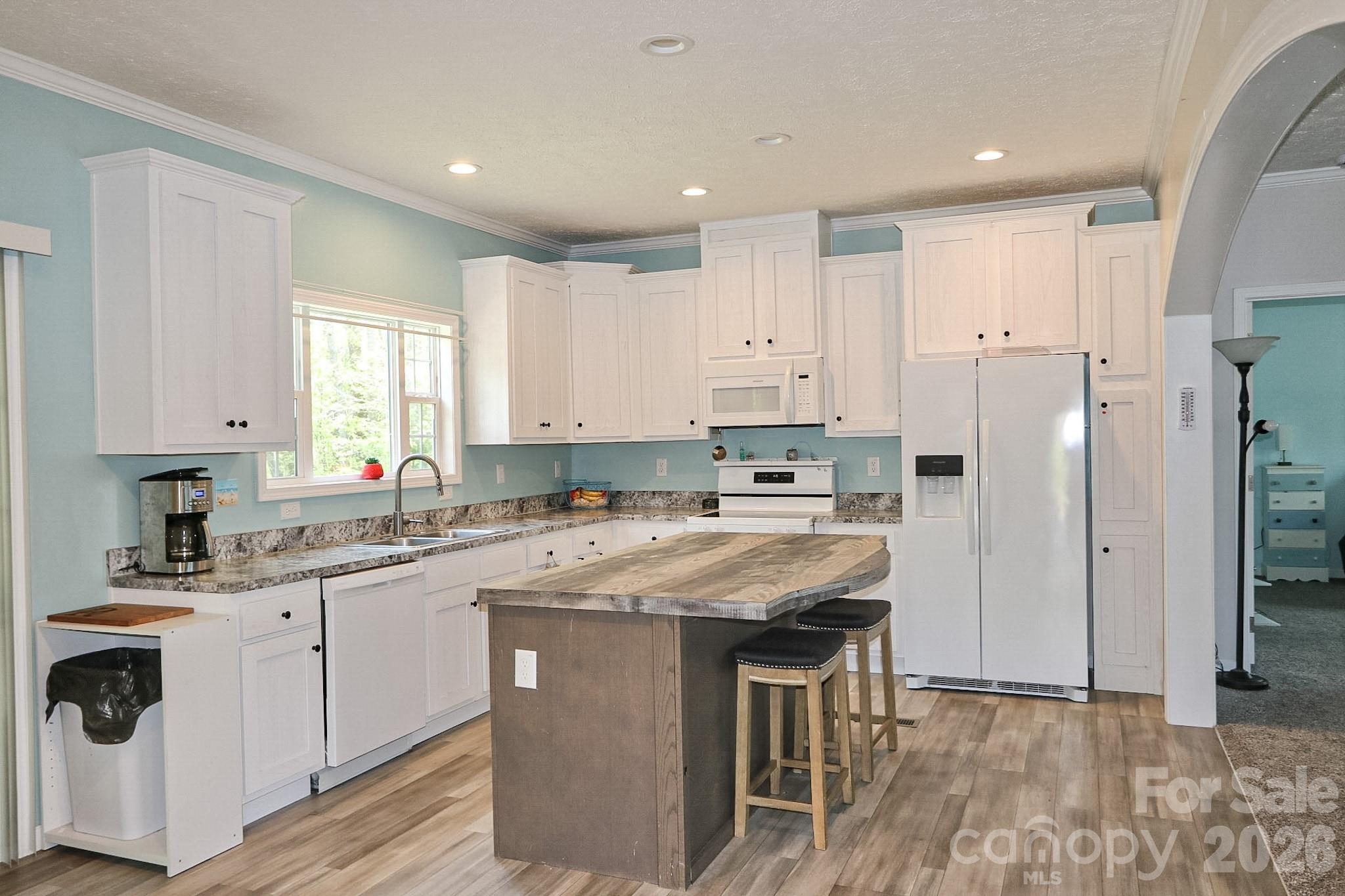 2311 S Lafayette Street Property Photo 8