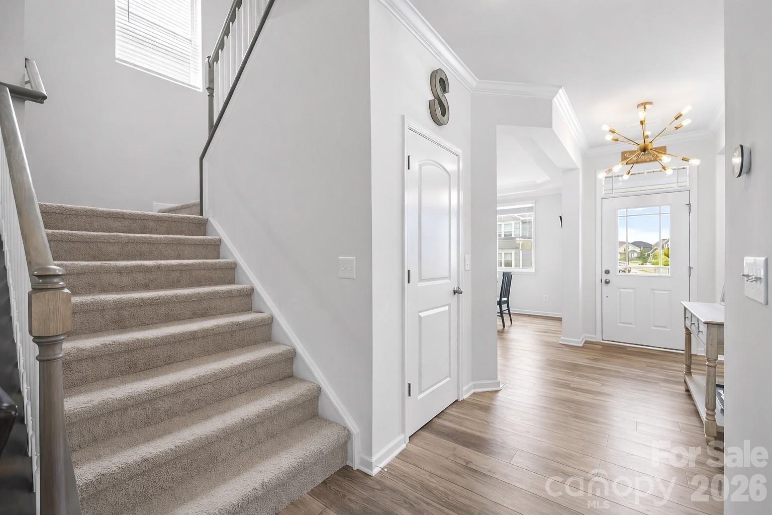 1601 Calder Drive Property Photo 2