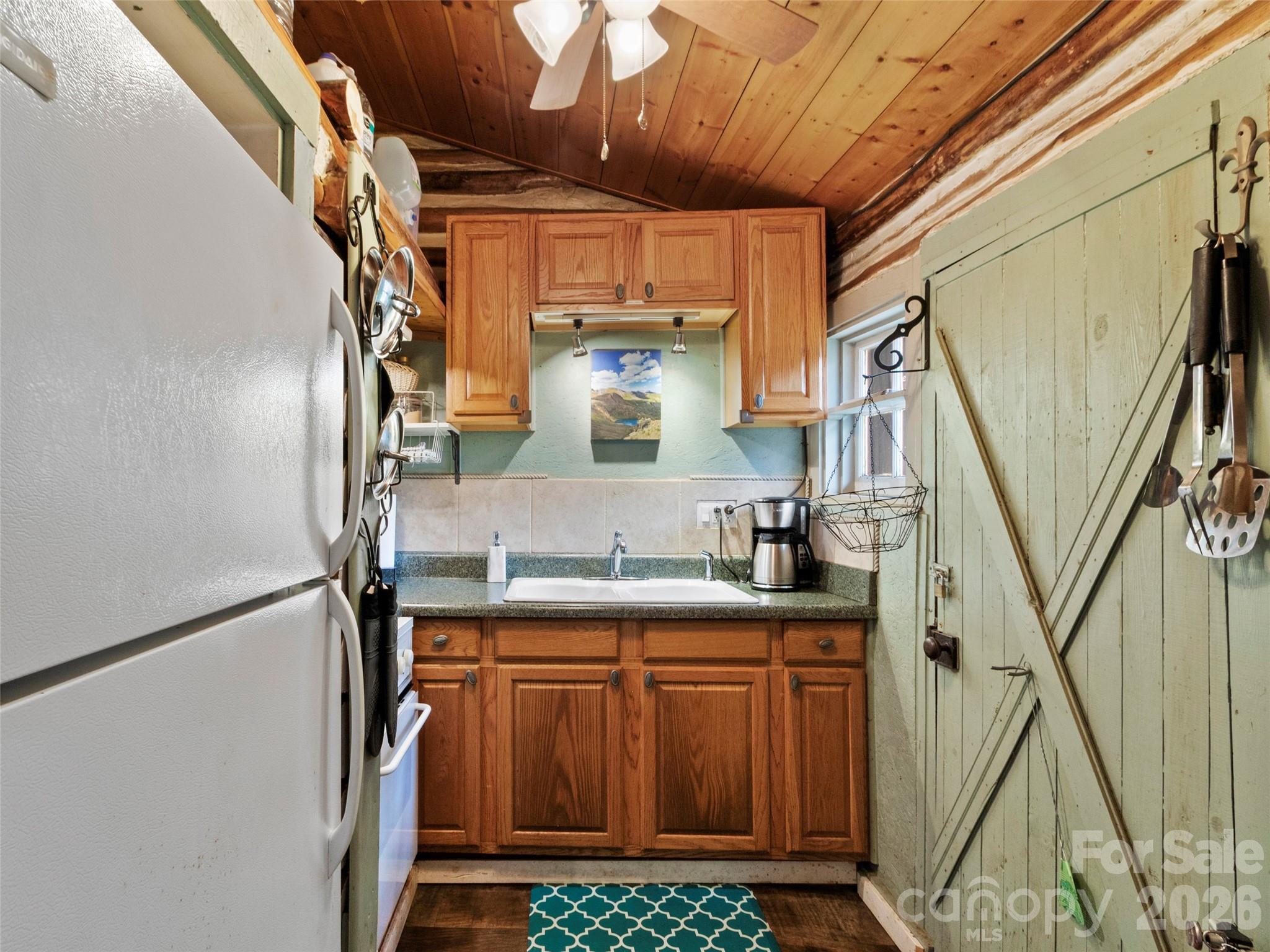 142 Cold Spring Road Property Photo 16