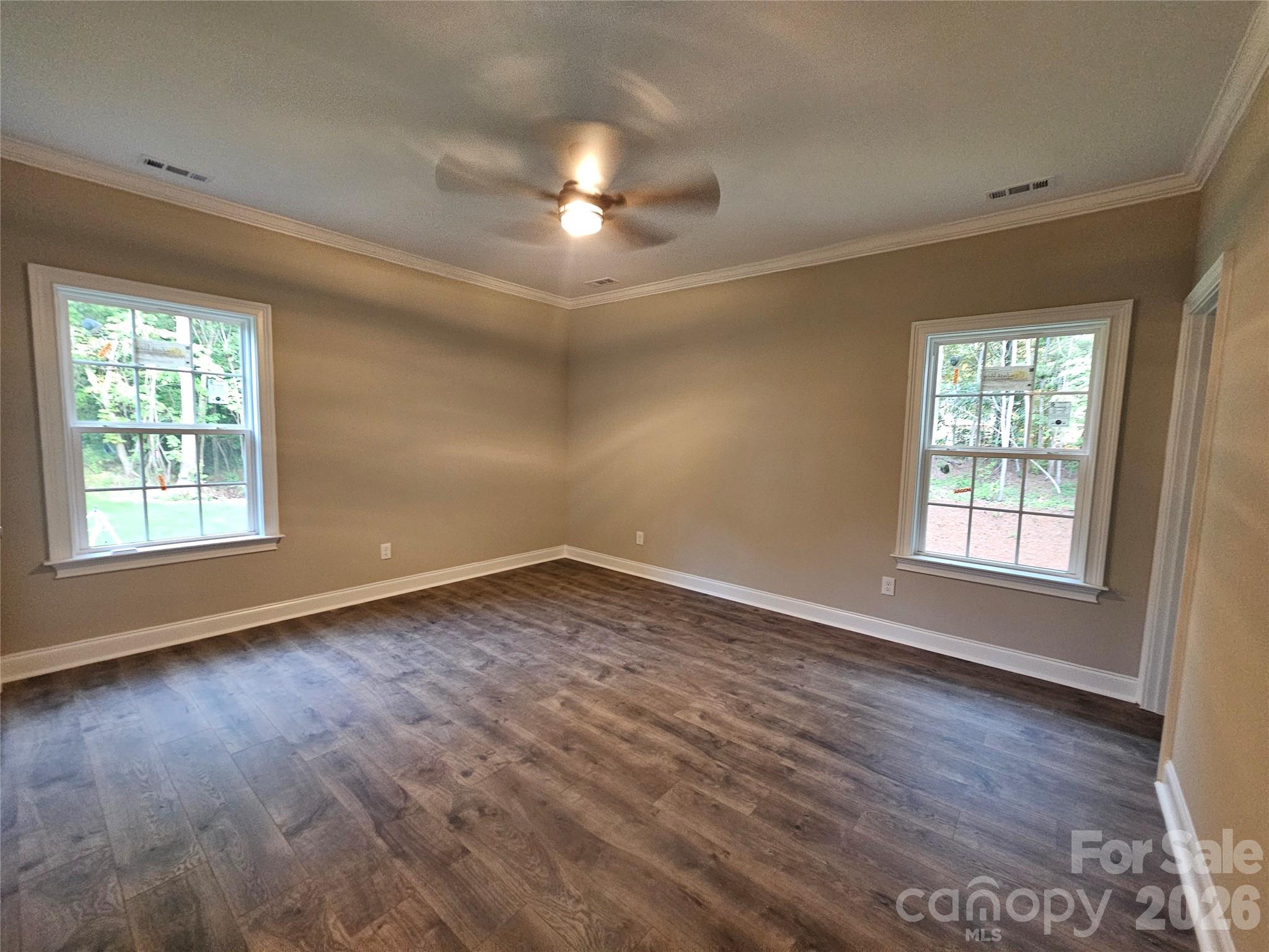 2566 Heather Lane Property Photo 13
