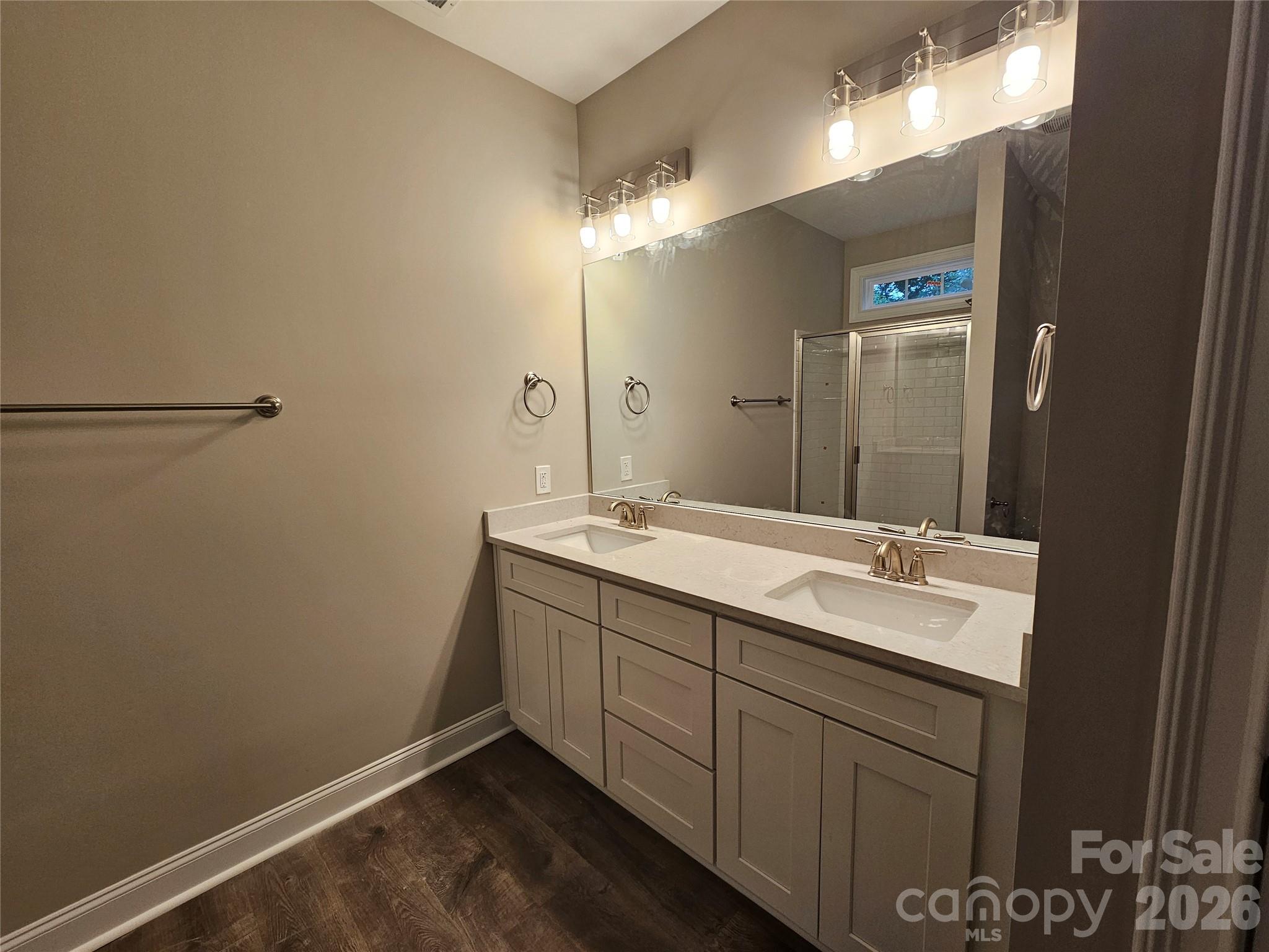 2566 Heather Lane Property Photo 14