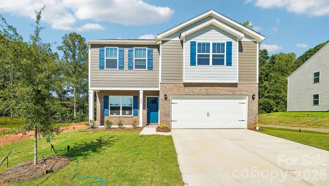 602 Dazzle Loop Property Photo 1