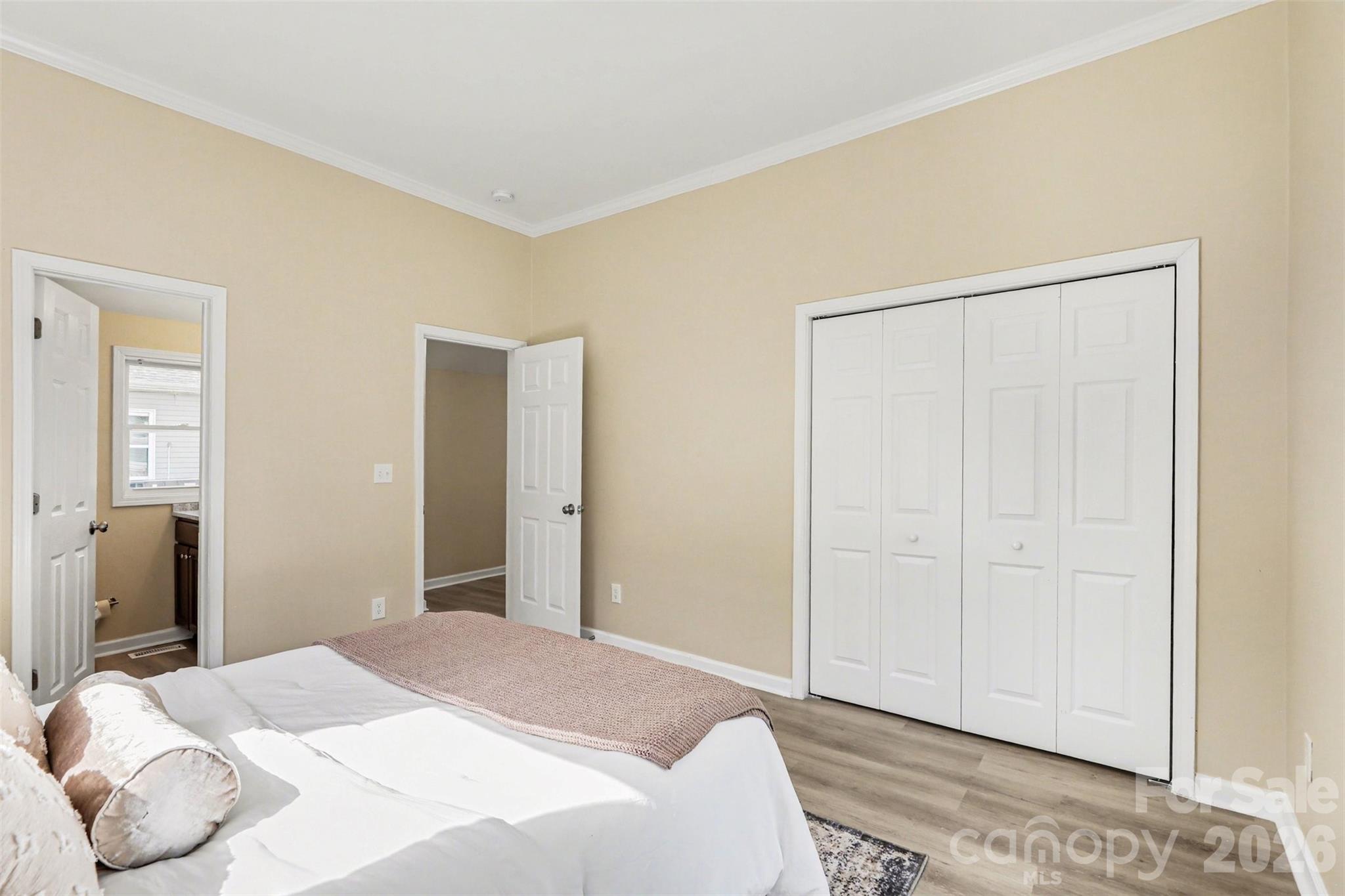 118 Glen Rae Street Property Photo 9