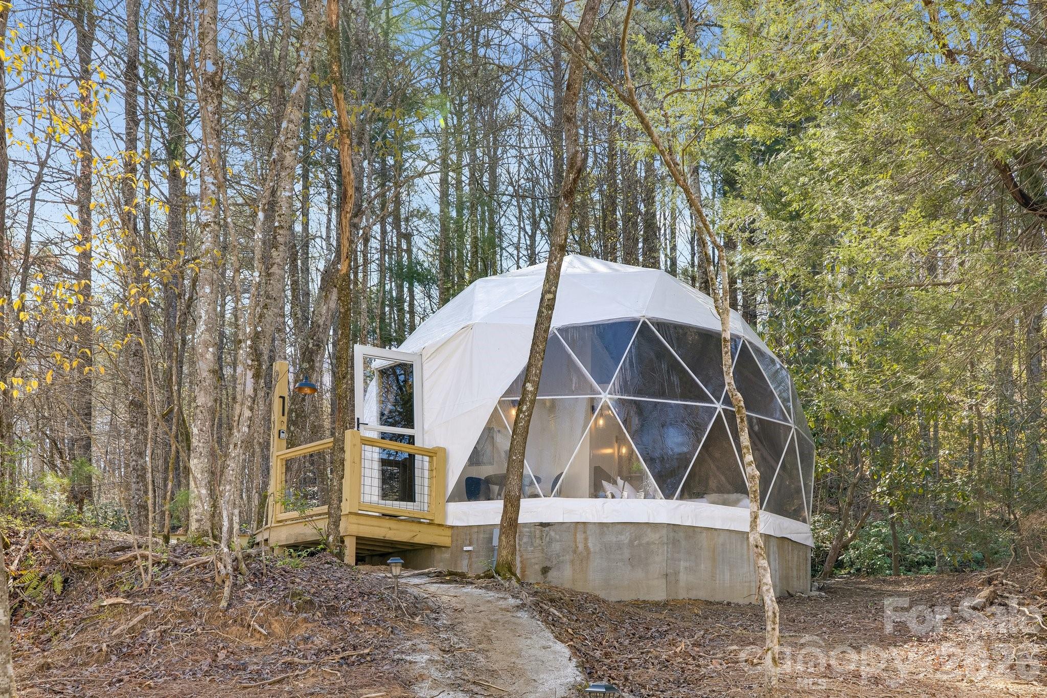 186 Meece Road Property Photo 1