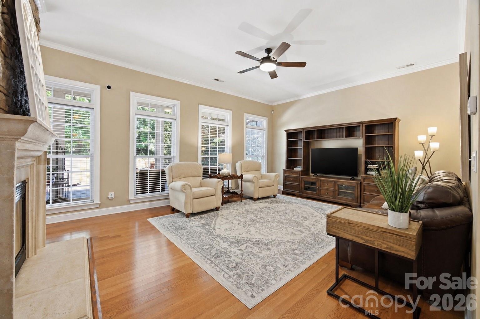 204 Black Mountain Drive Property Photo 11