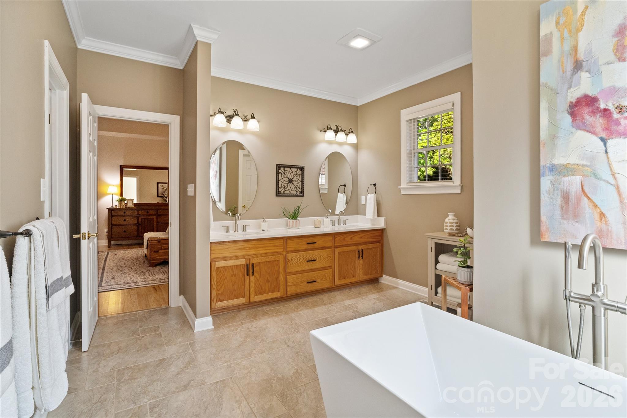 1701 S South Point Road Property Photo 12