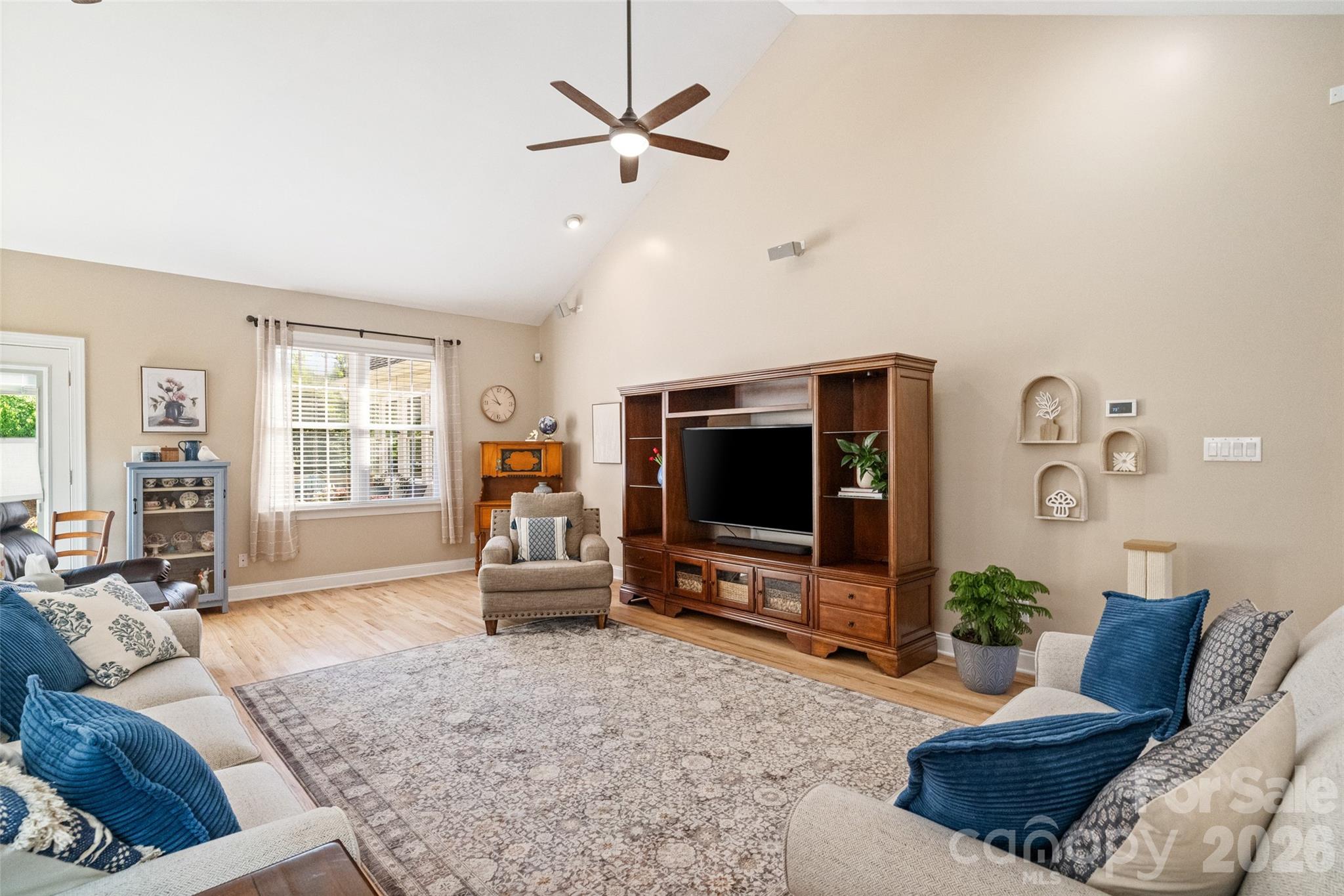 1701 S South Point Road Property Photo 24