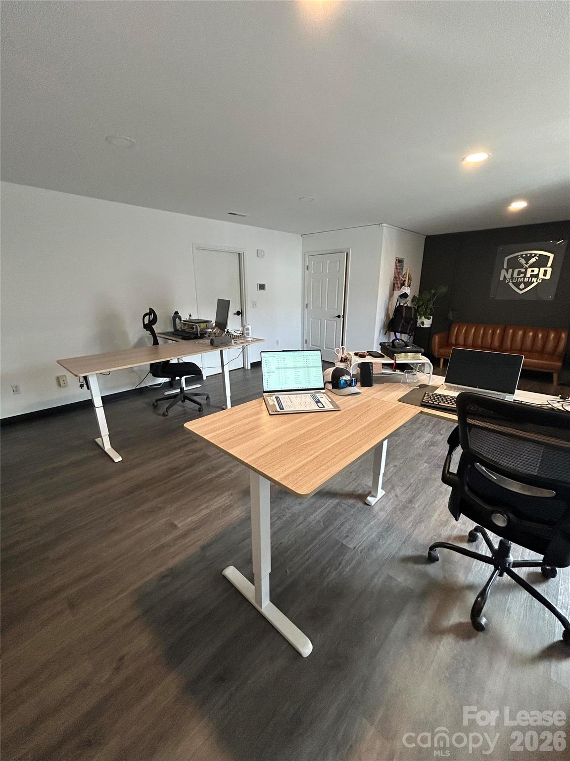 1 Business Park Circle Property Photo 1