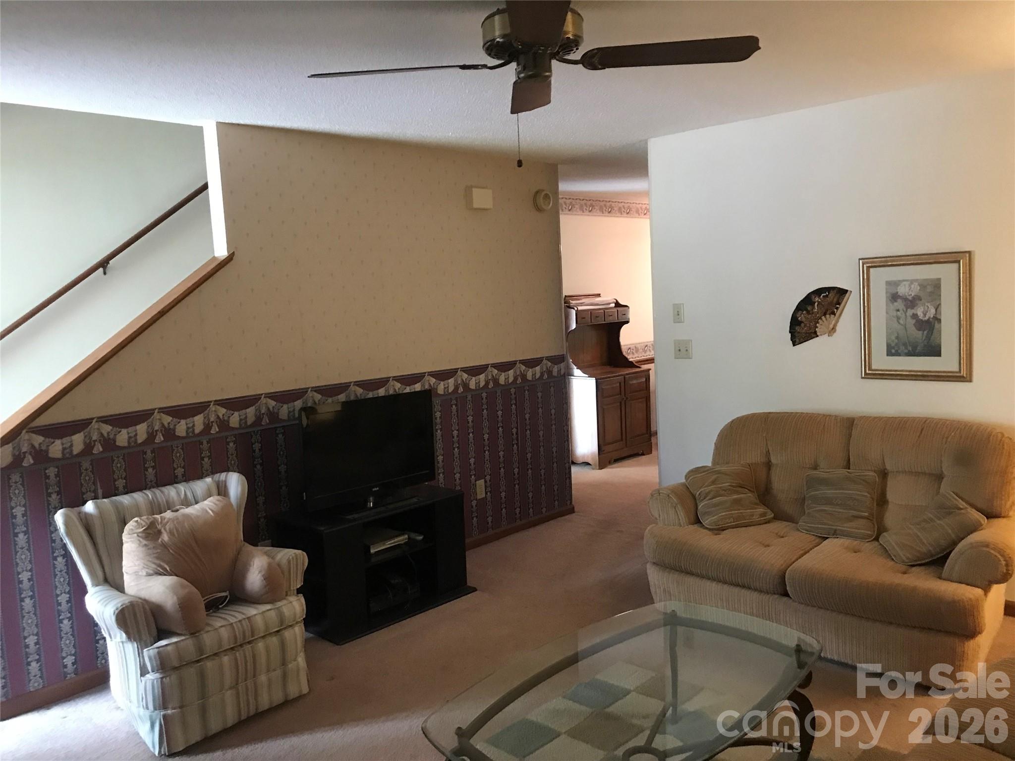 1 Pensacola Heights Property Photo 3