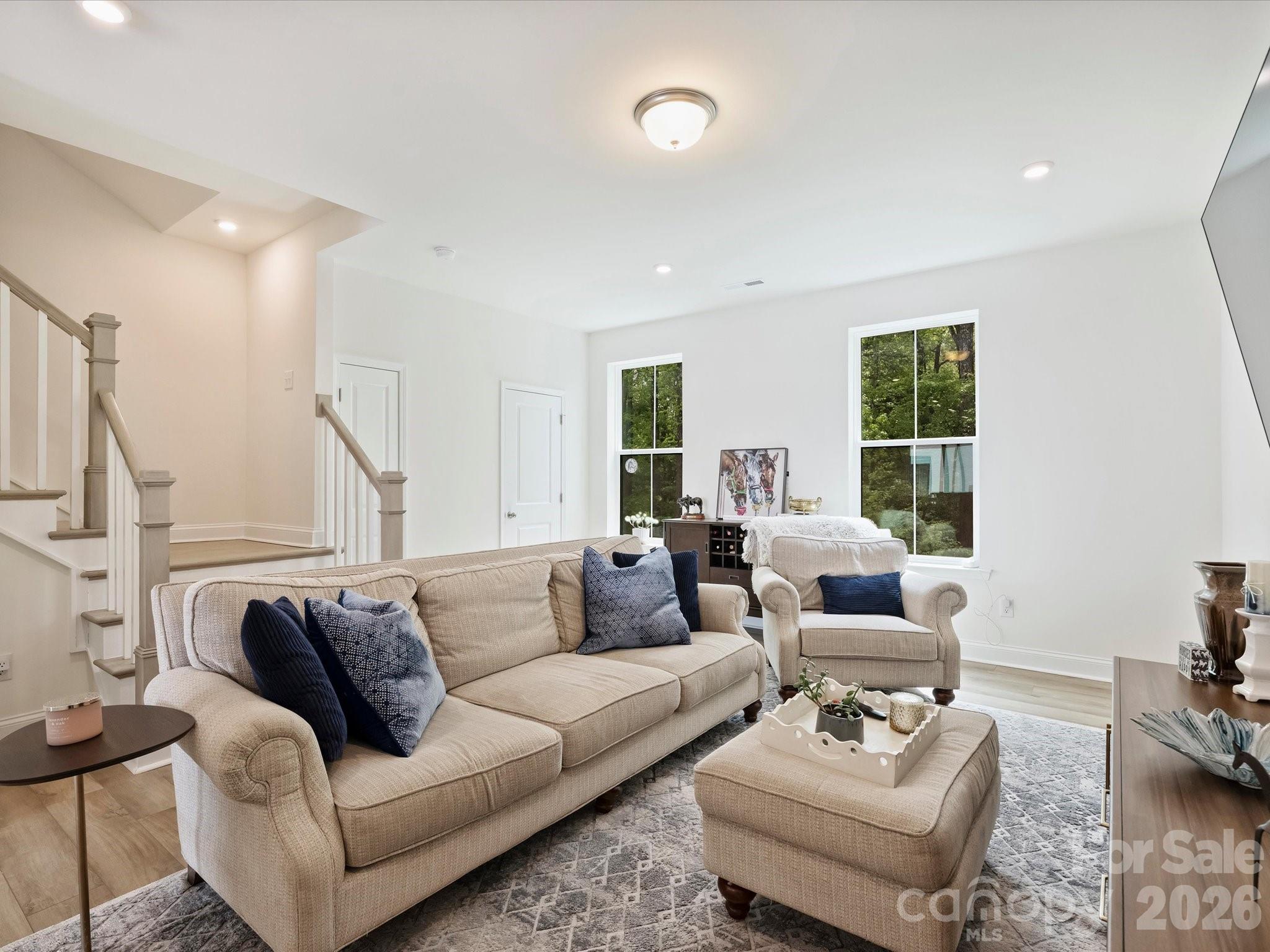 2405 Magnolia Blossom Way Property Photo 9