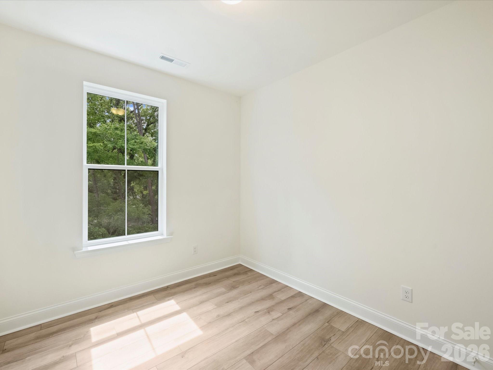 2405 Magnolia Blossom Way Property Photo 27