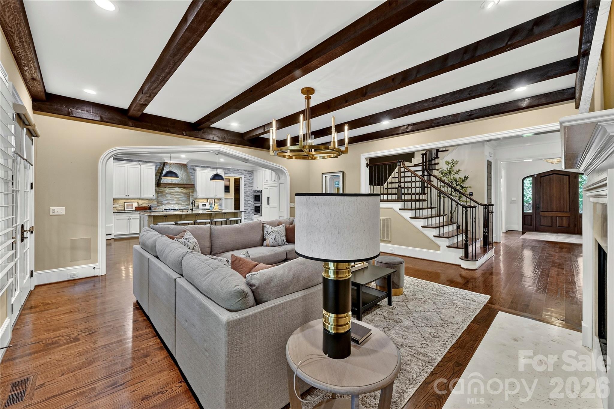 808 Huntington Park Drive Property Photo 15
