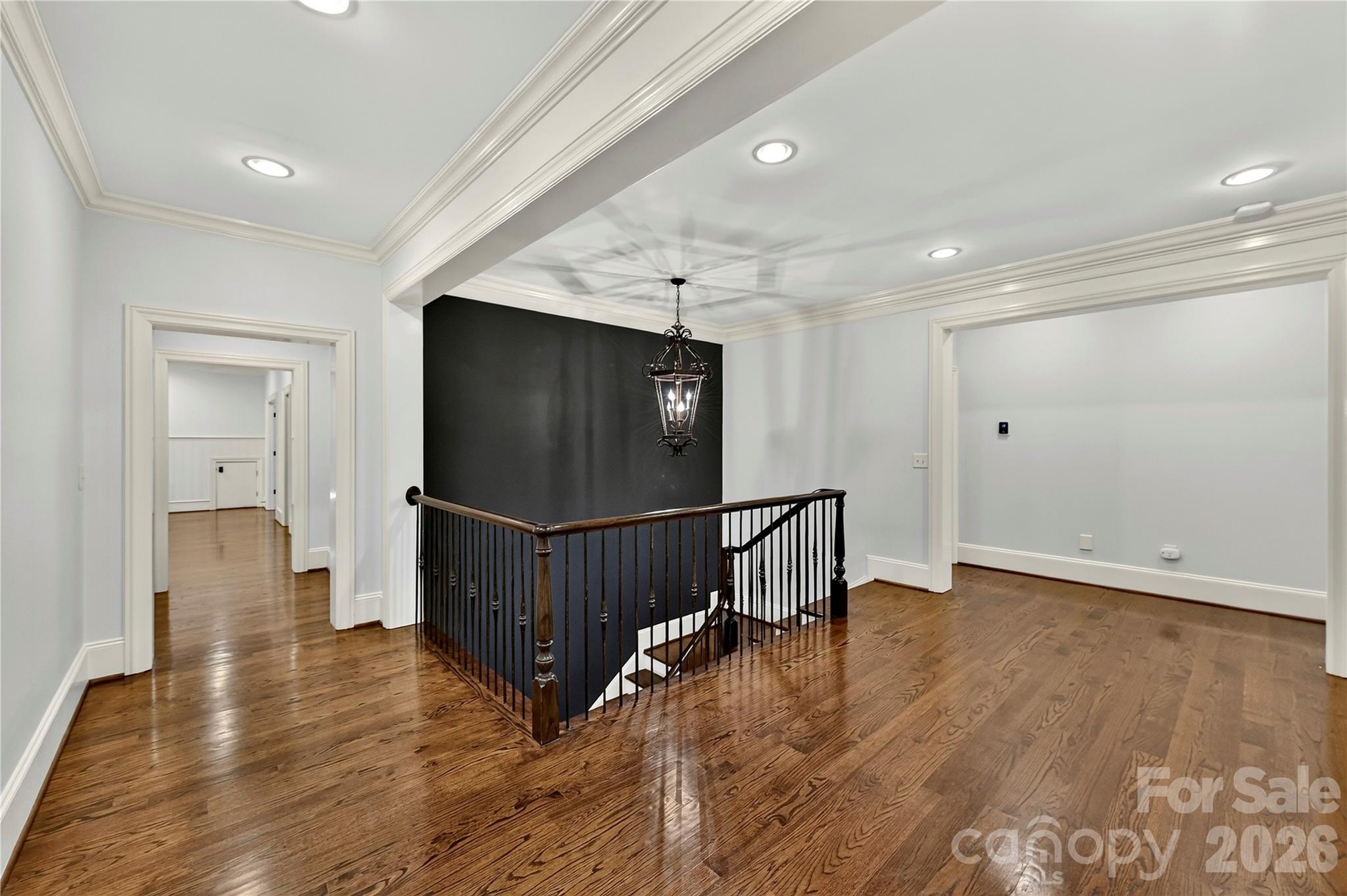 808 Huntington Park Drive Property Photo 23