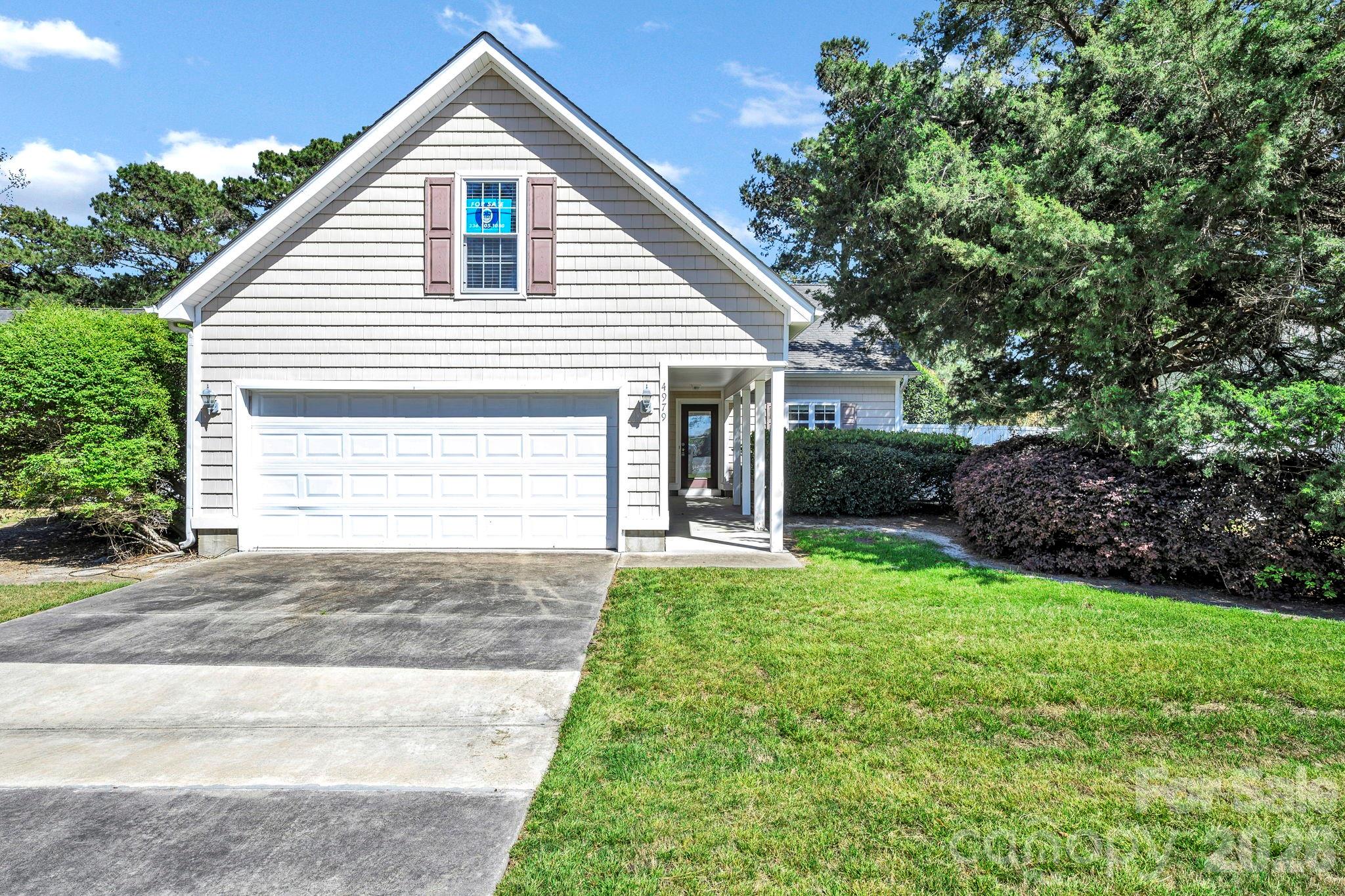 4979 Glen Cove Drive Property Photo 1