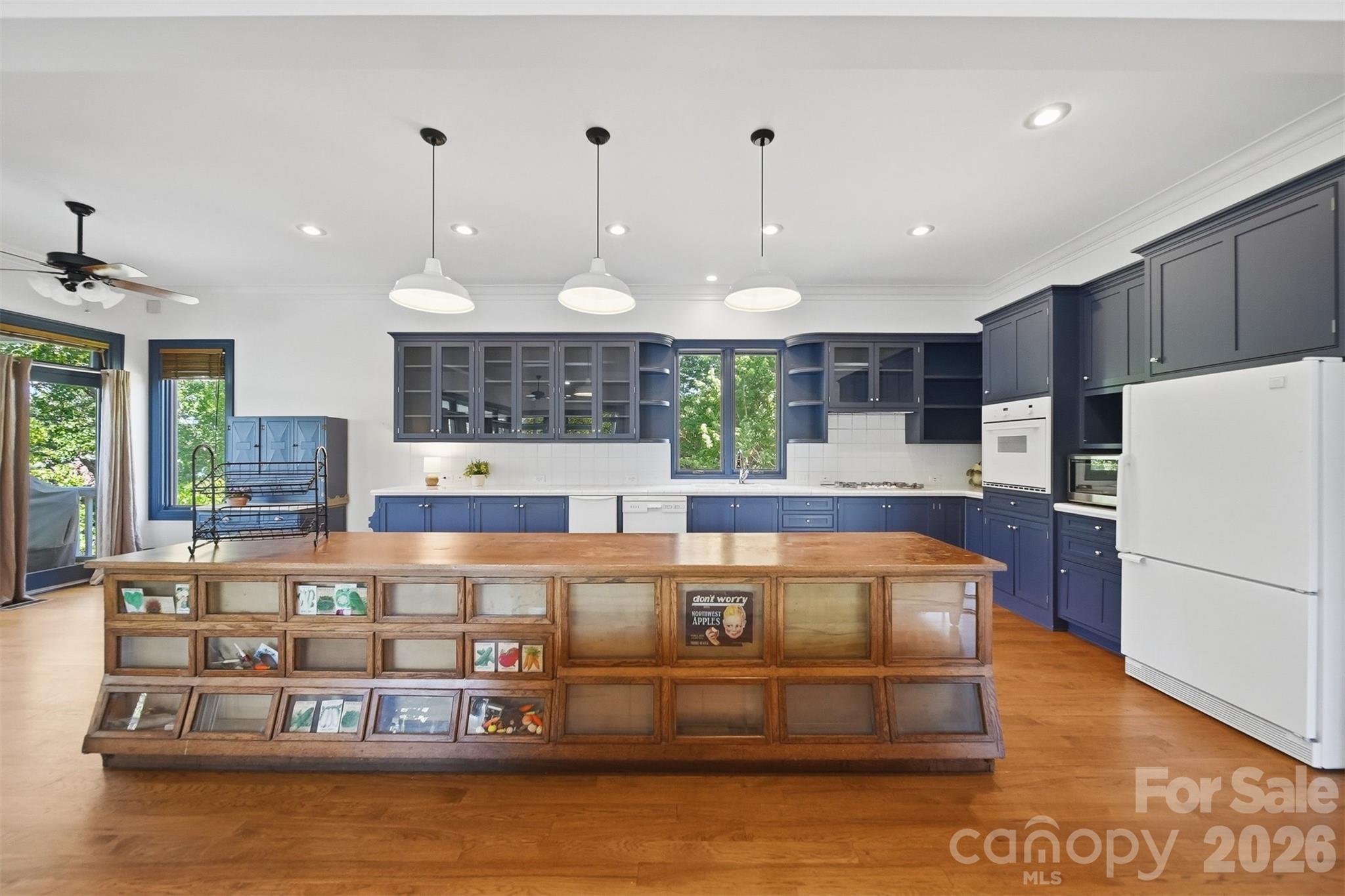 8346 Church Road Property Photo 11